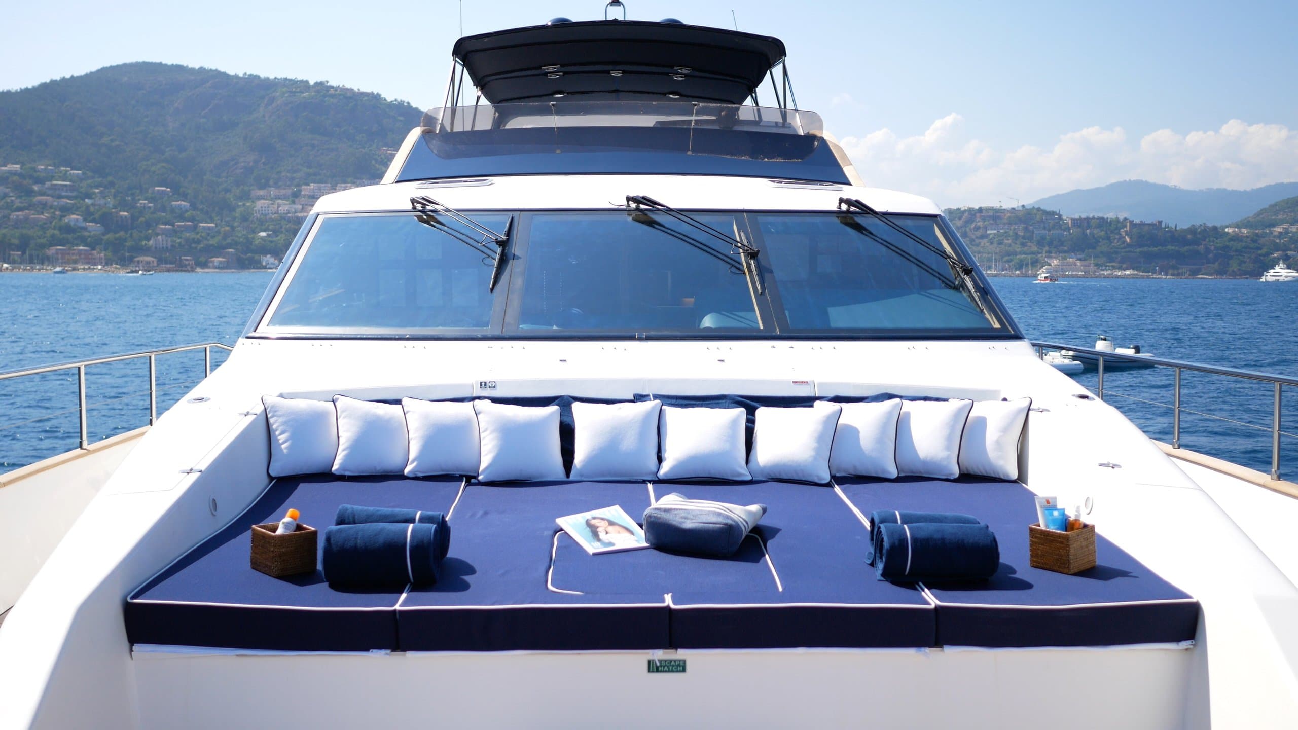 LADY AMANDA | Drivas Yachts