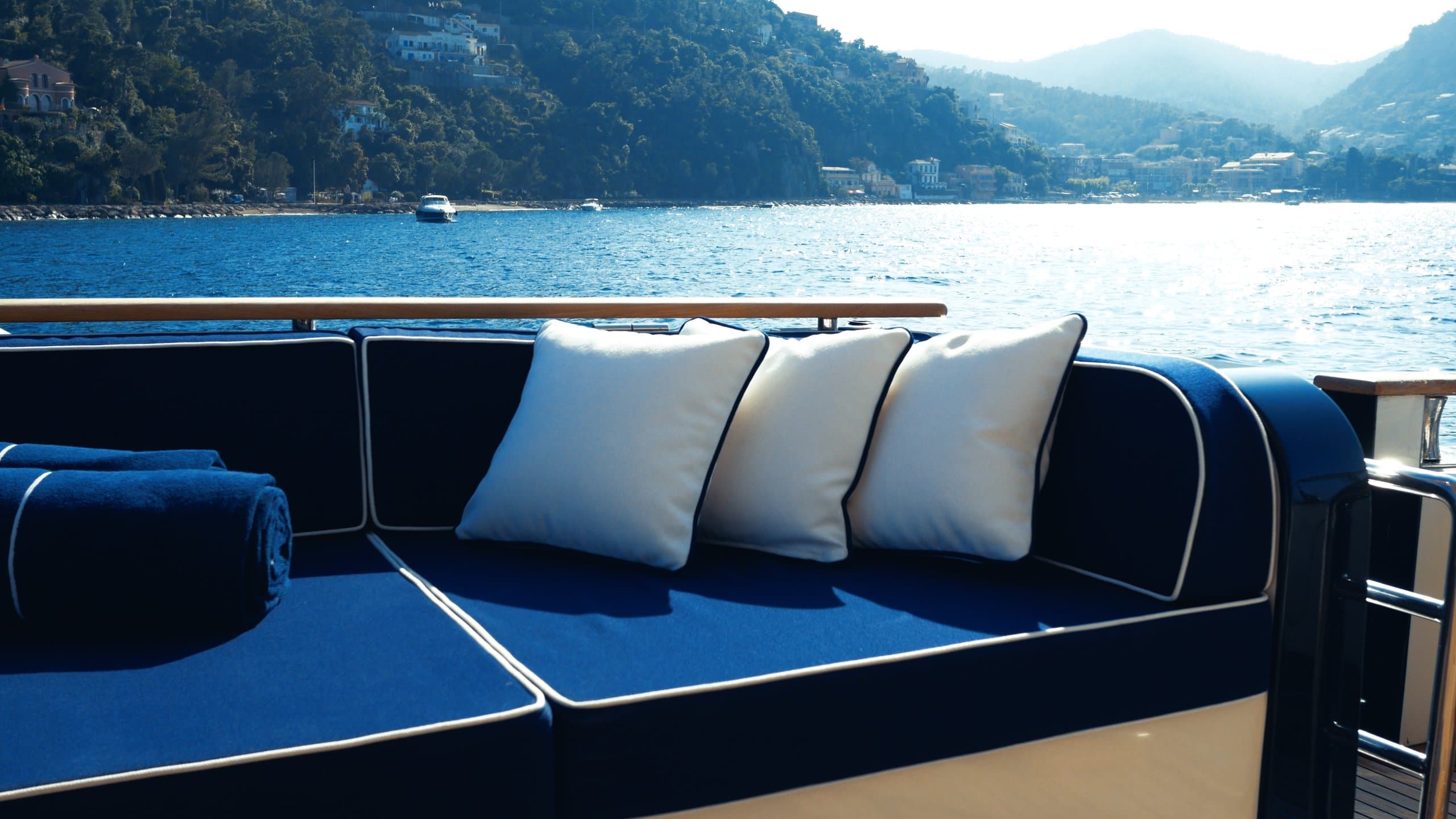 LADY AMANDA | Drivas Yachts