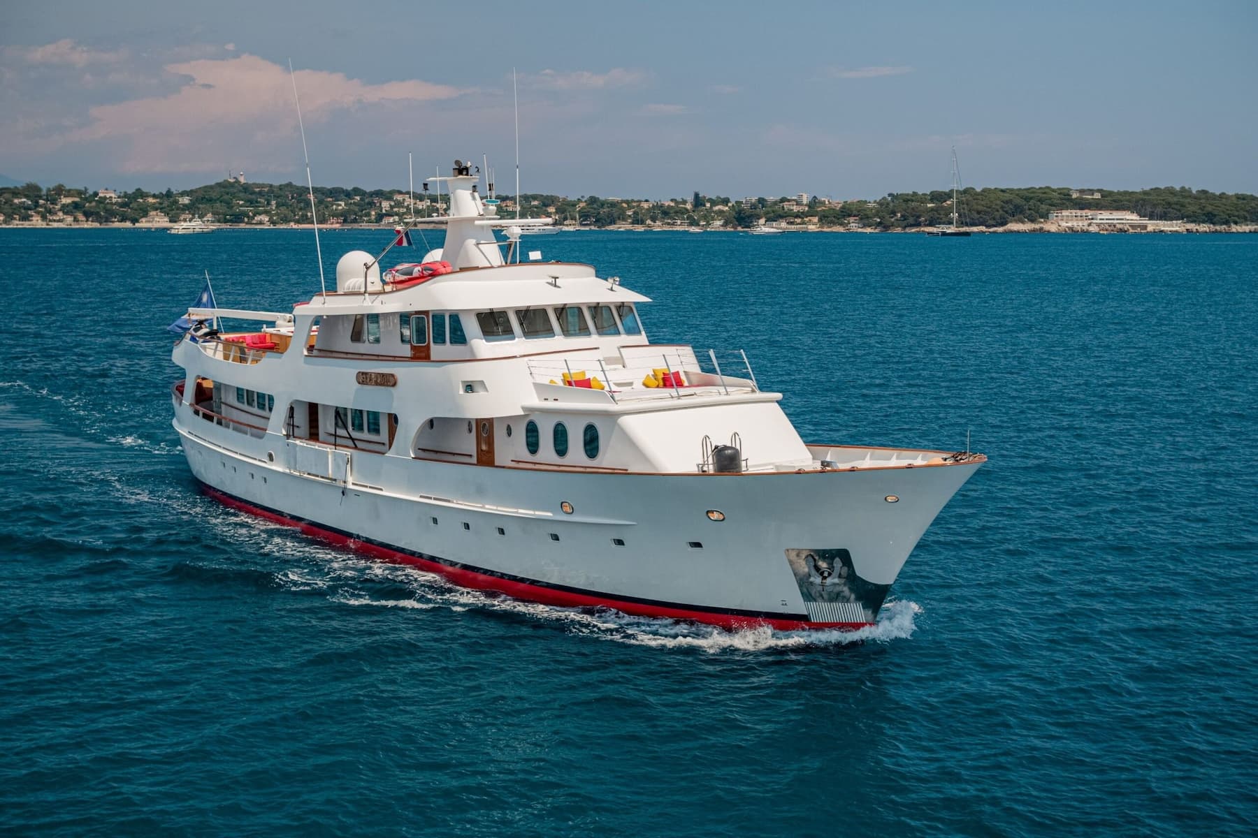SEA LION - ext stbd | Drivas Yachts
