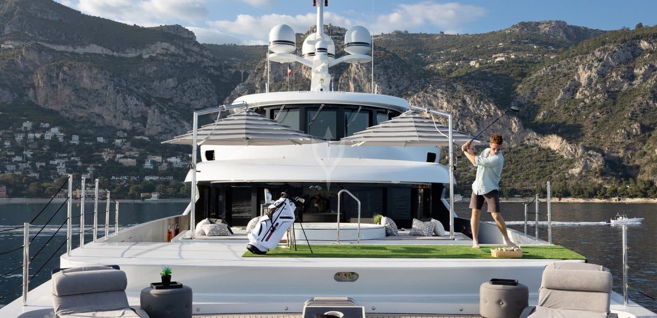 SOUNDWAVE - ext stern | Drivas Yachts