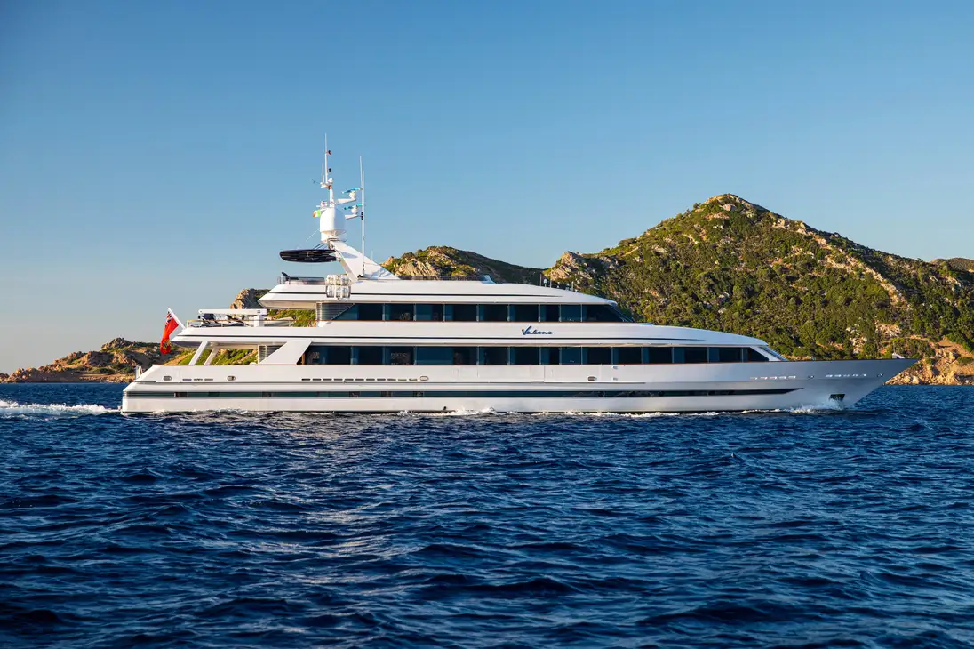 VA BENE - ext stbd | Drivas Yachts