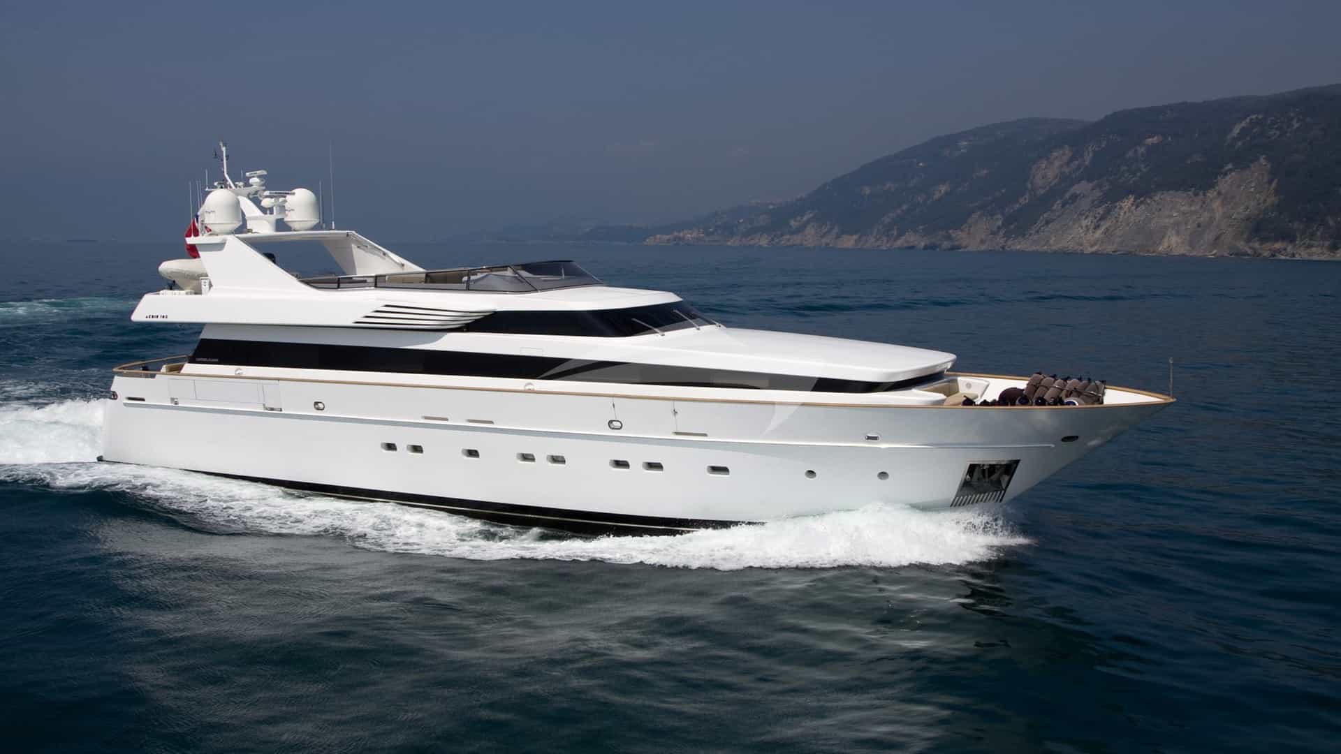 ALEXIA - ext running | Drivas Yachts