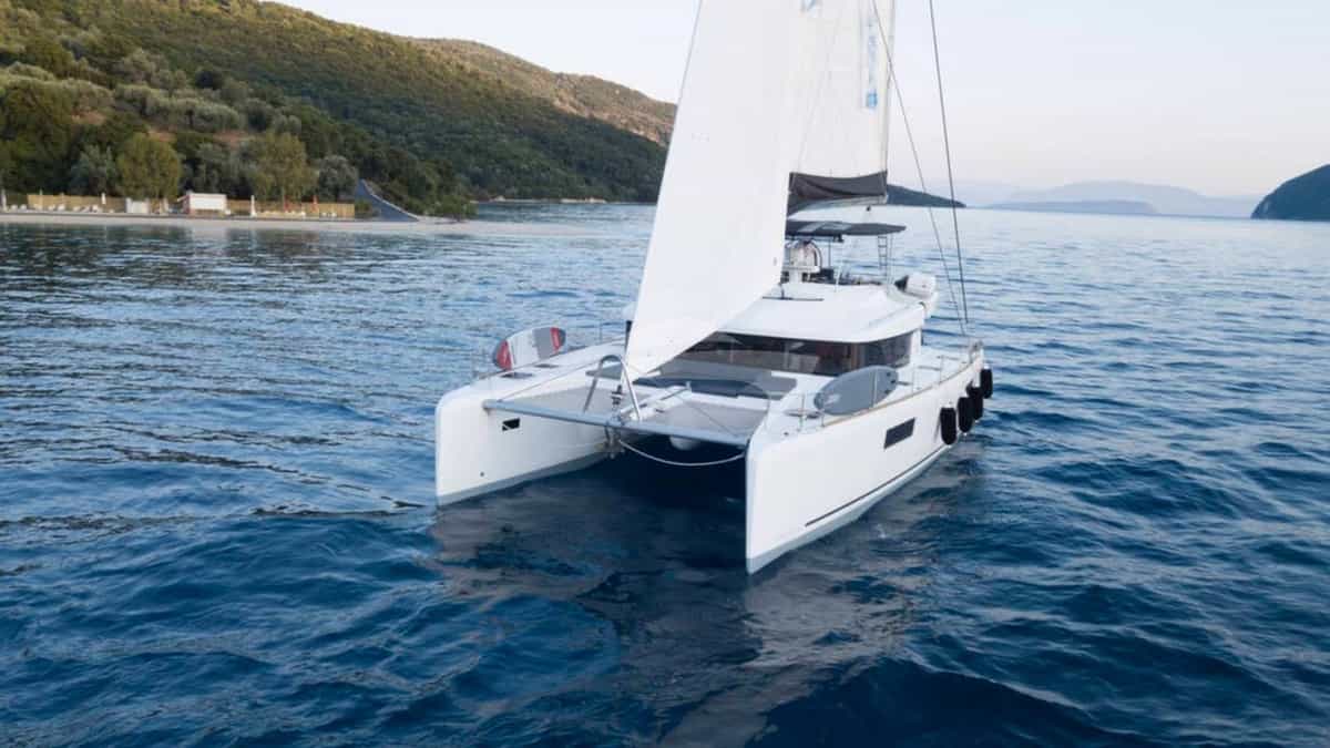 Blue Velvet - ext stbd | Drivas Yachts