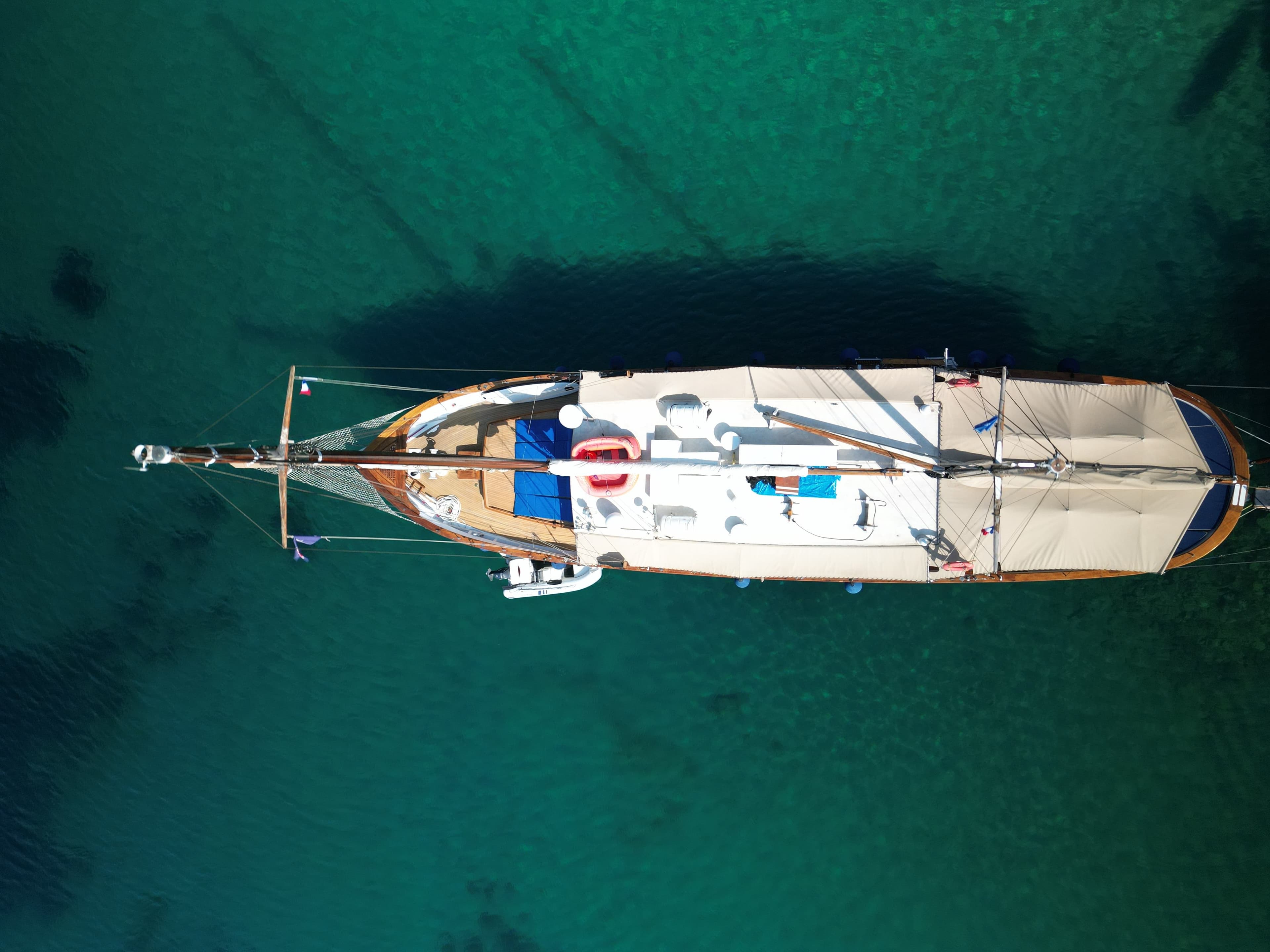 Aphrodite - aerial | Drivas Yachts
