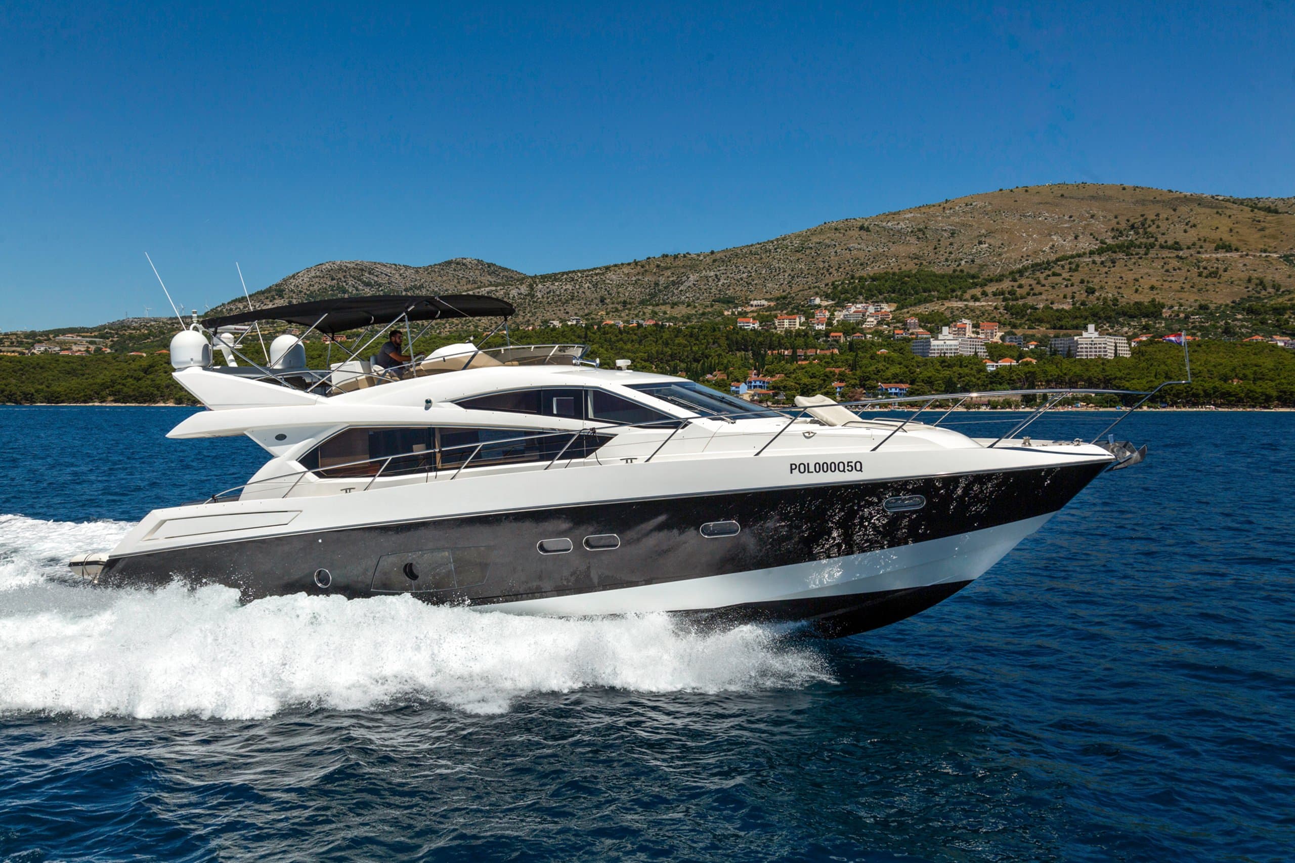 2 DRUNK | Drivas Yachts