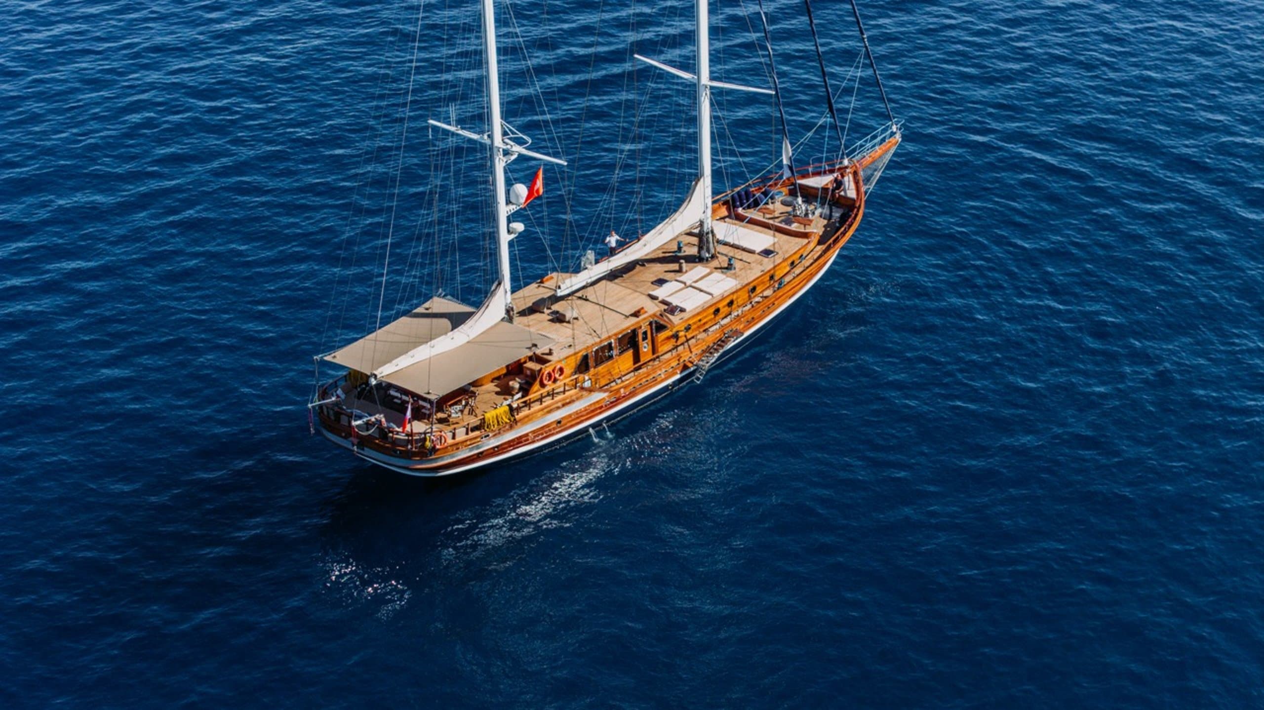 QUEEN OF DATCA | Drivas Yachts
