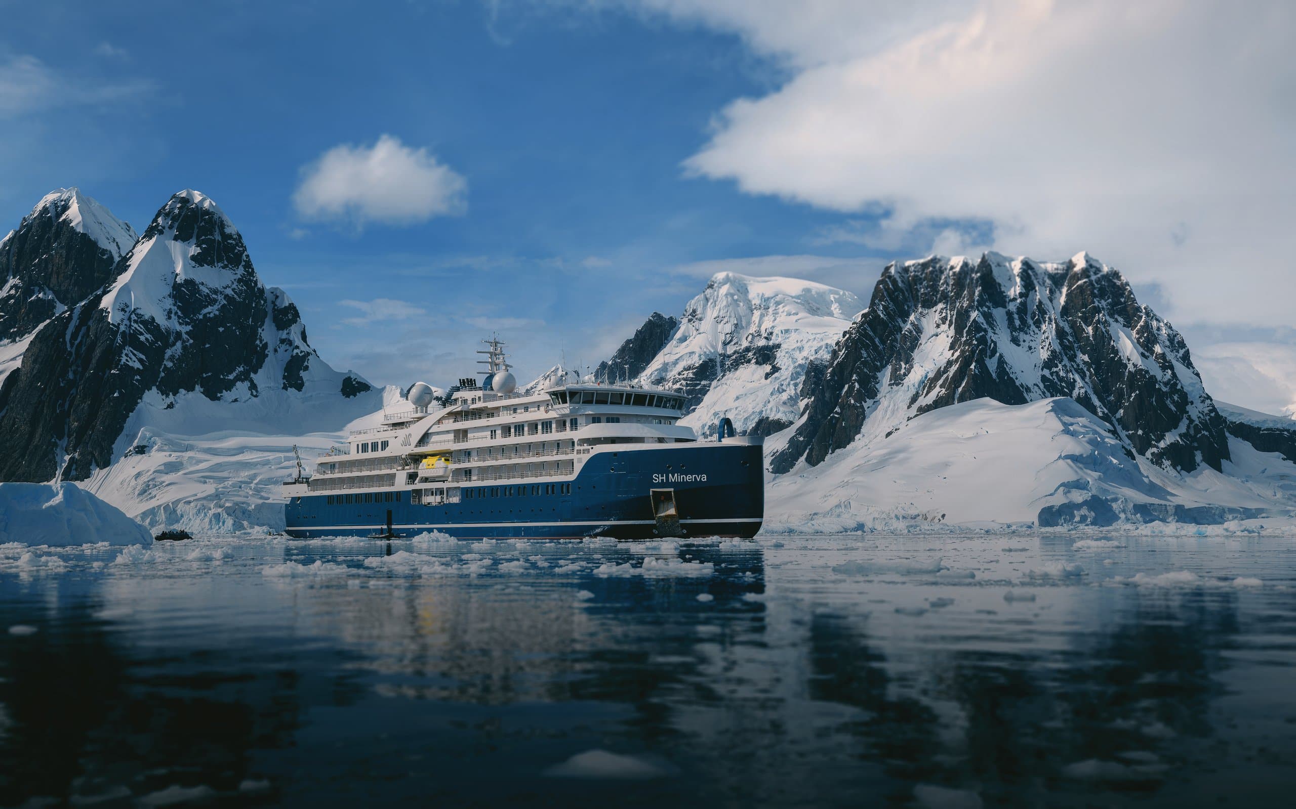 explorer SH MINERVA available for charter