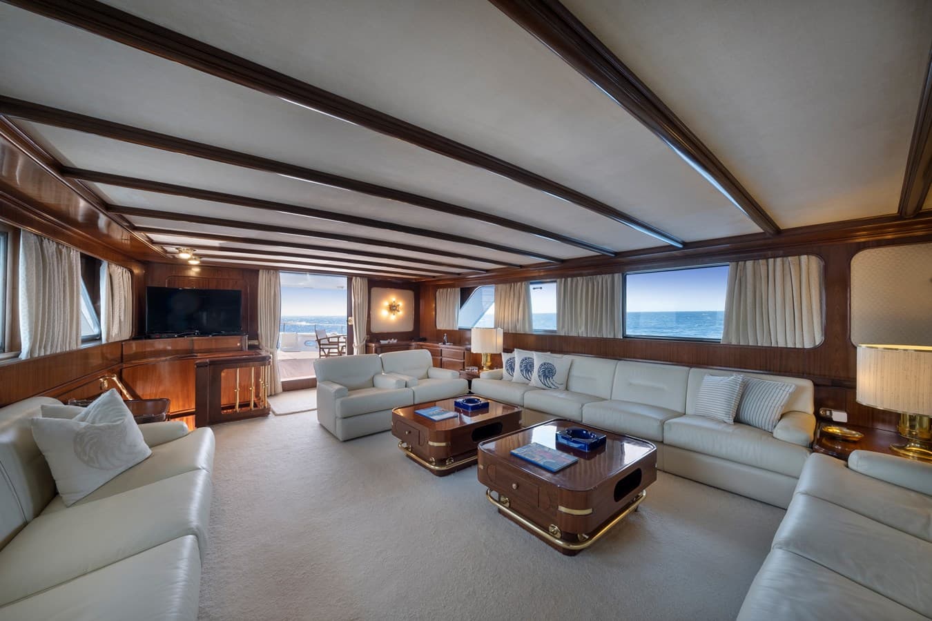 ATHINA - saloon upper | Drivas Yachts