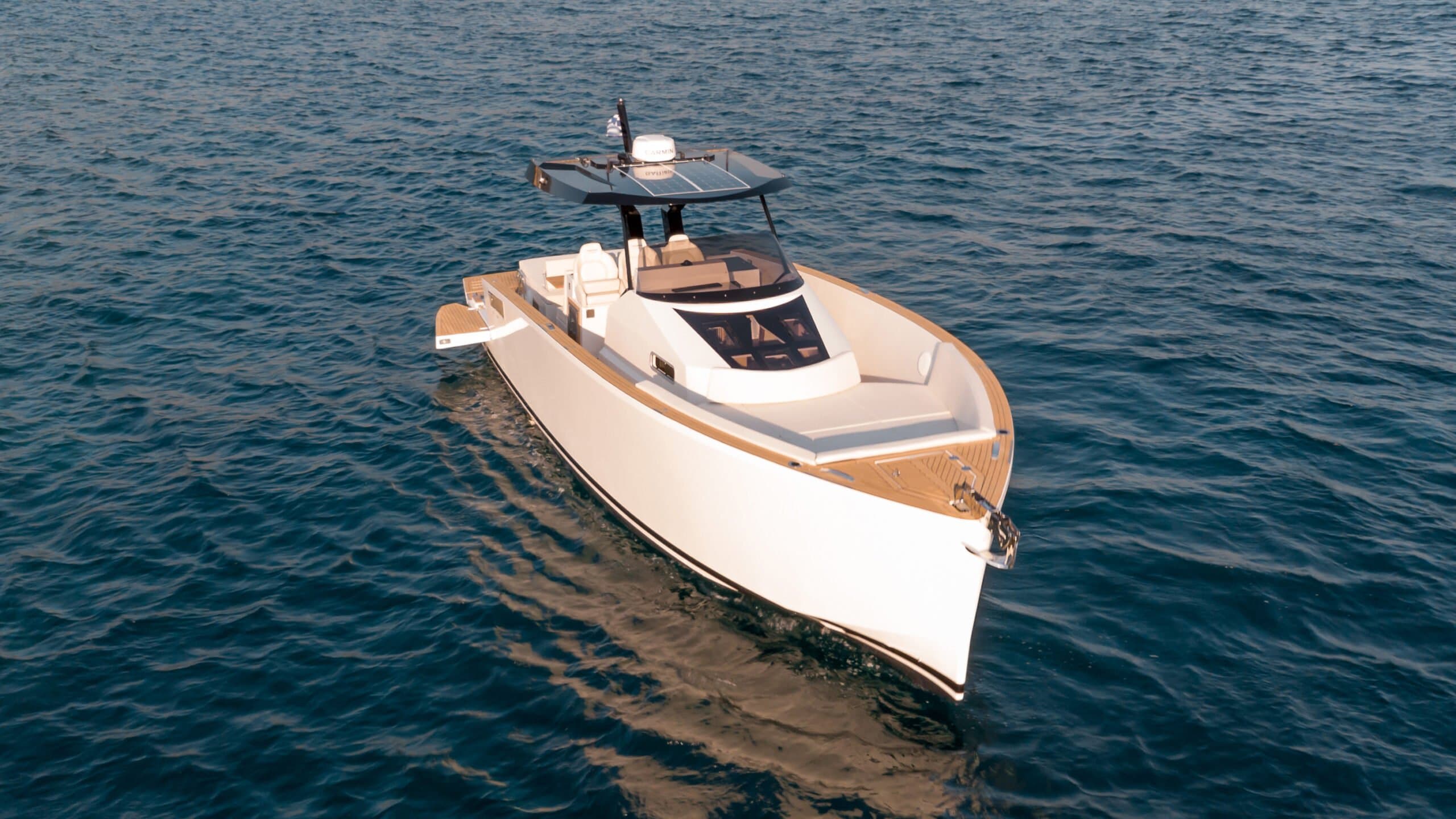 TESORO 40 INBOARD | Drivas Yachts