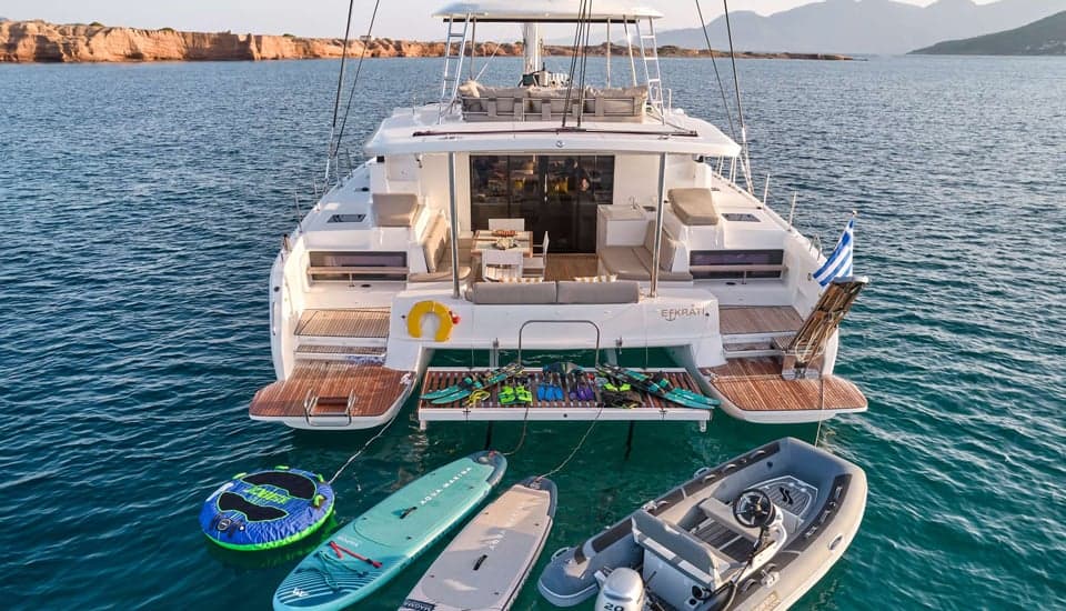 EFKRATI - ext stern | Drivas Yachts