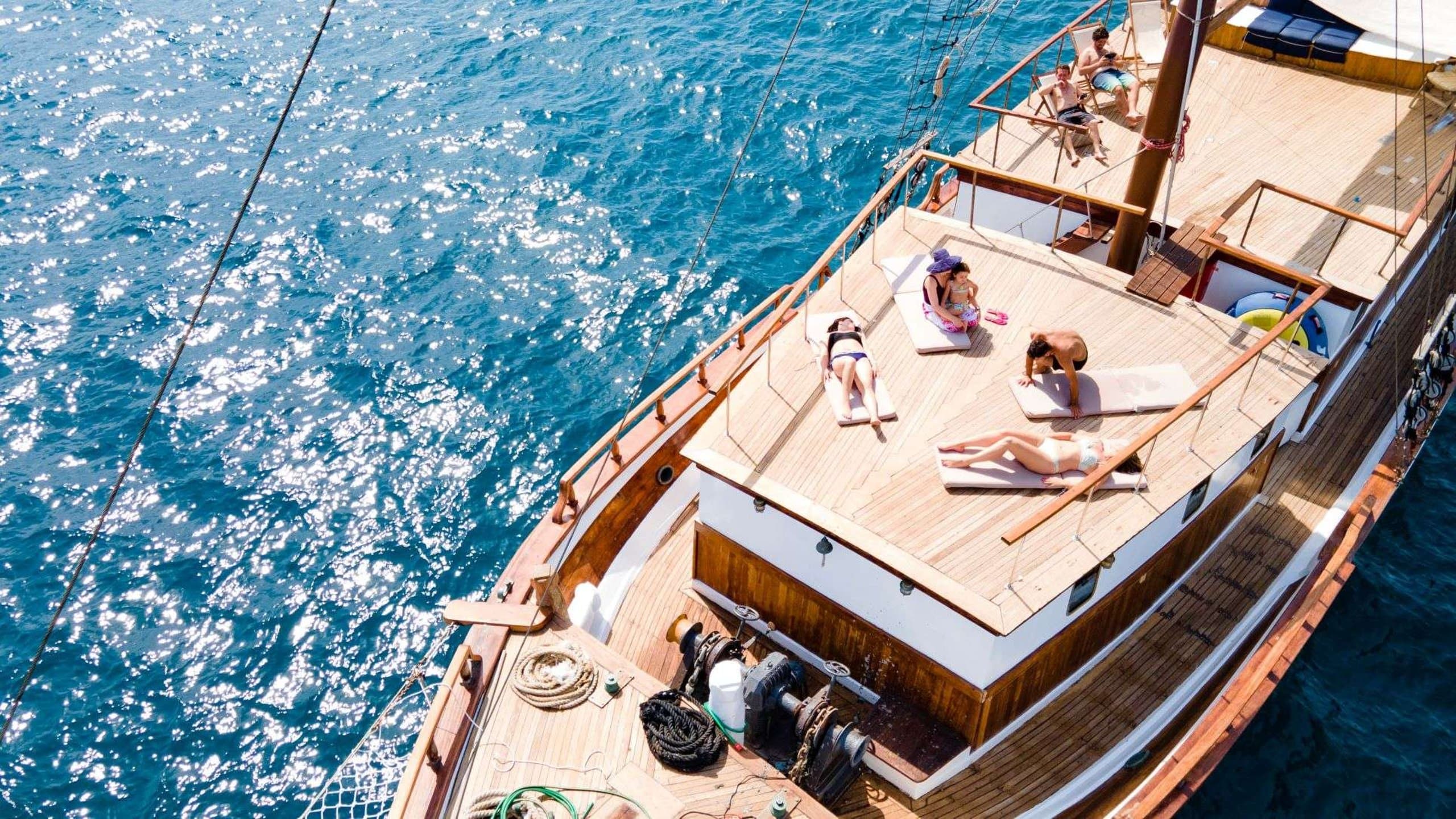 AEGEOTISSA II | Drivas Yachts