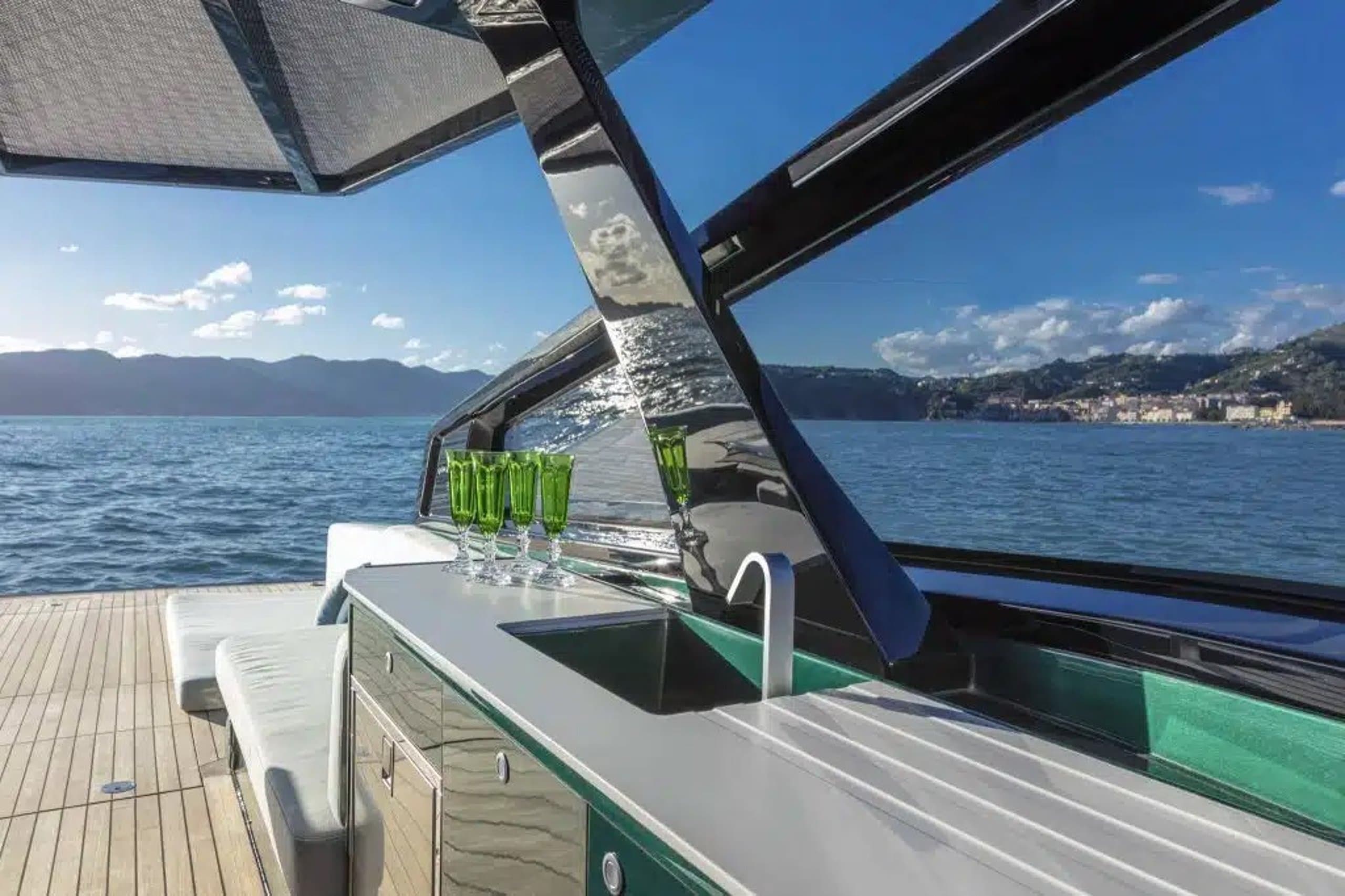 WALLY 43 | Drivas Yachts