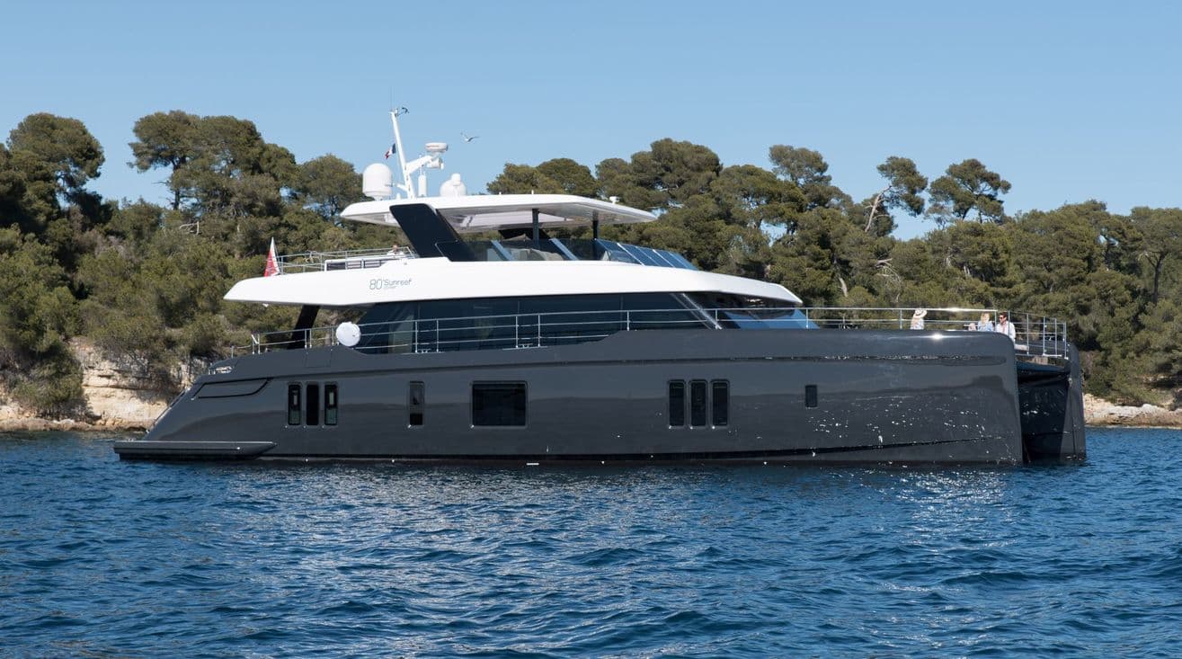 MANTA - ext | Drivas Yachts