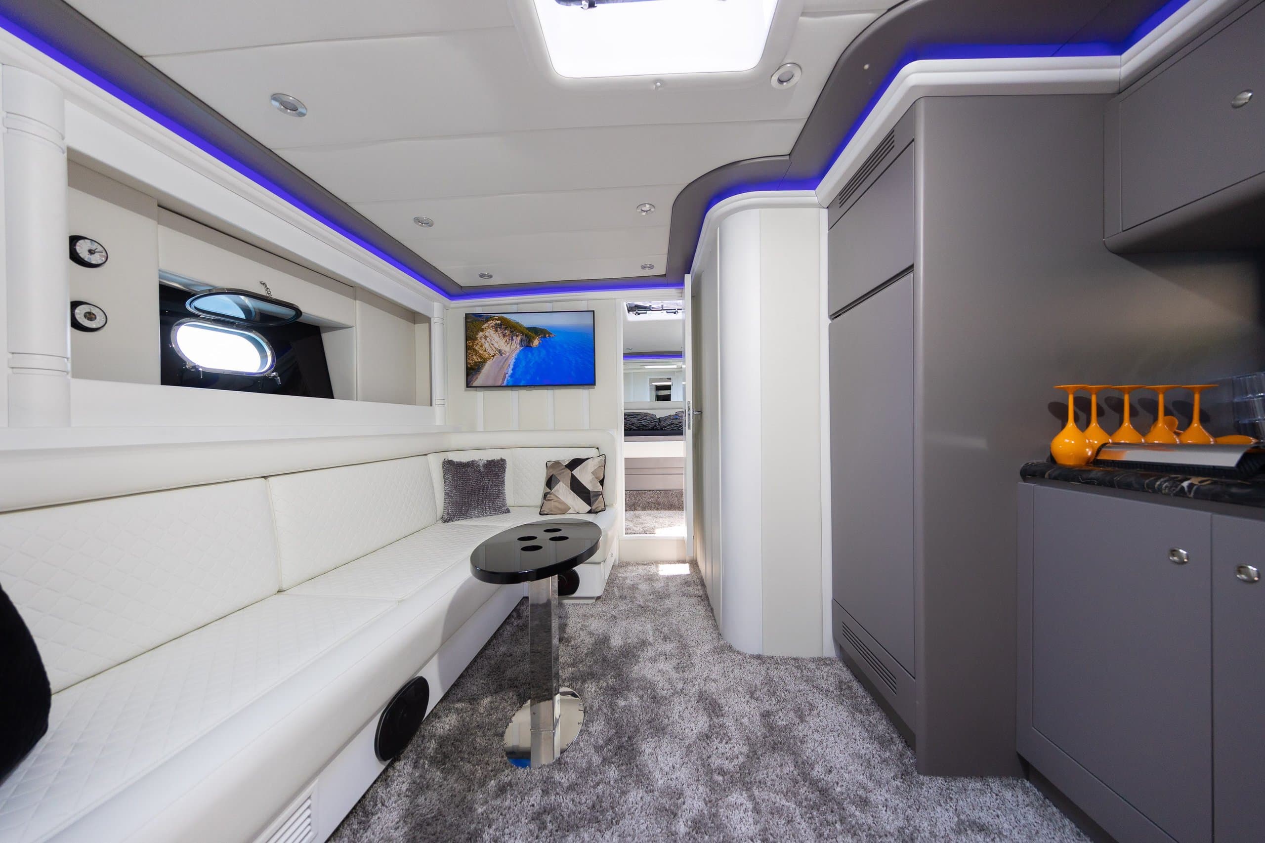 TECNOMAR MADRAS 64 | Drivas Yachts