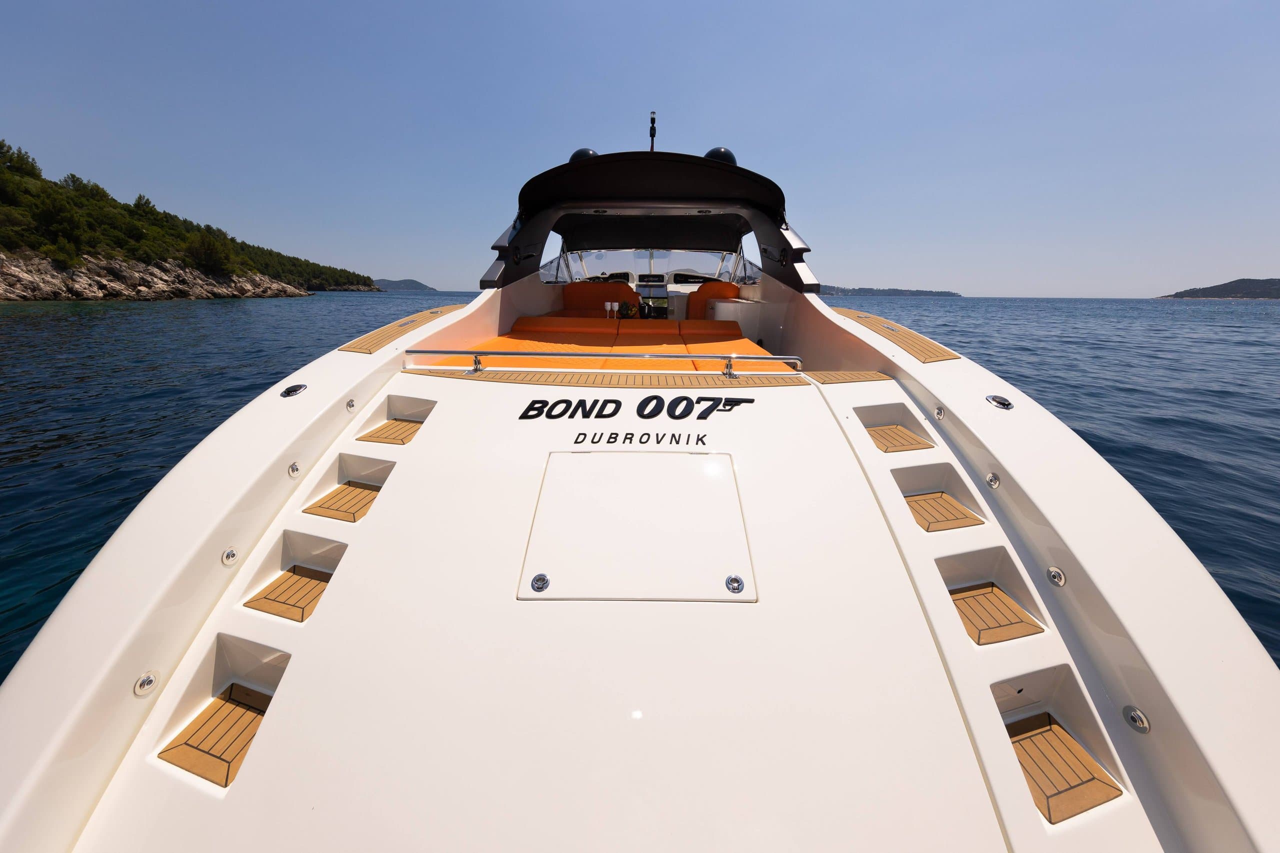 TECNOMAR MADRAS 64 | Drivas Yachts