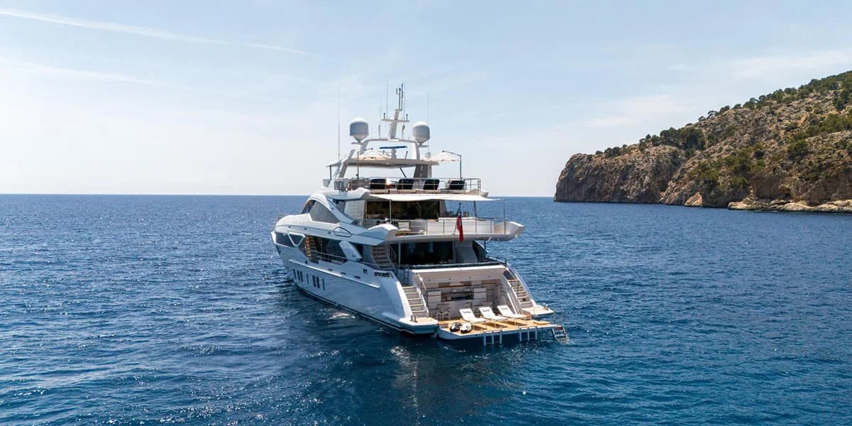 New Waves - aerial | Drivas Yachts
