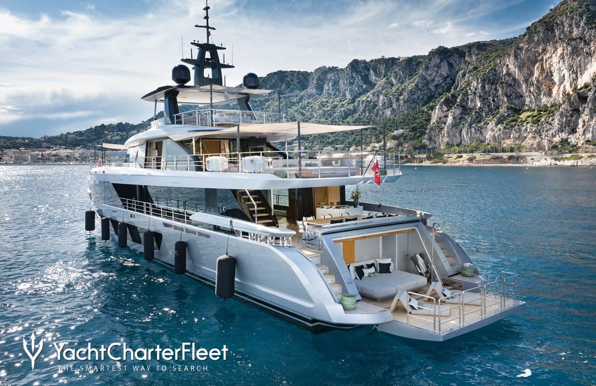 Motor yacht OCEAN ONE 35.3m by Azimut — photo 4