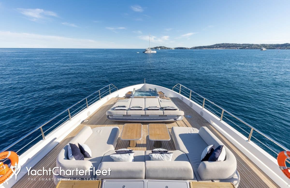 Motor yacht OCEAN ONE 35.3m by Azimut — photo 6