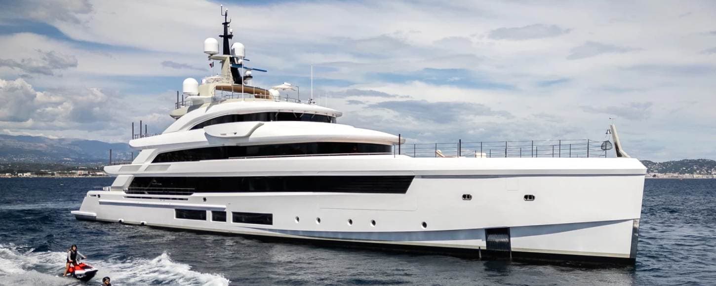 LADY A - ext stbd | Drivas Yachts