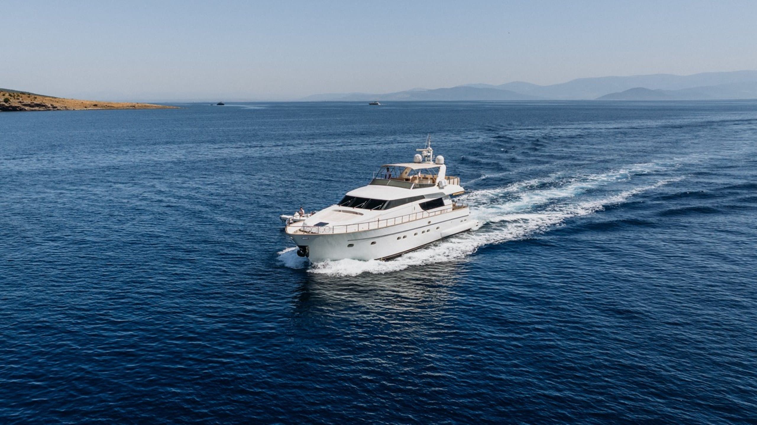 KUUM | Drivas Yachts