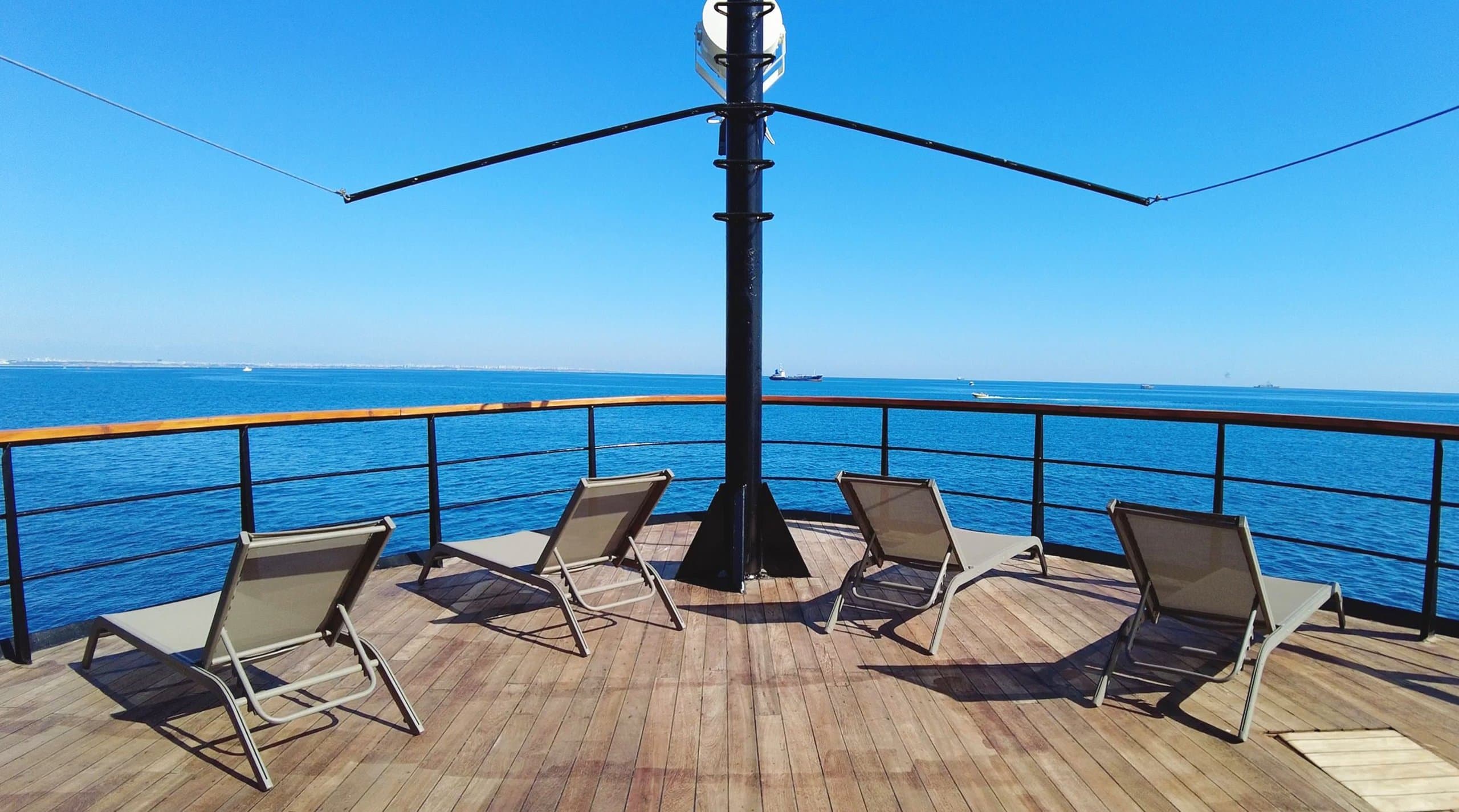 LIMITLESS | Drivas Yachts
