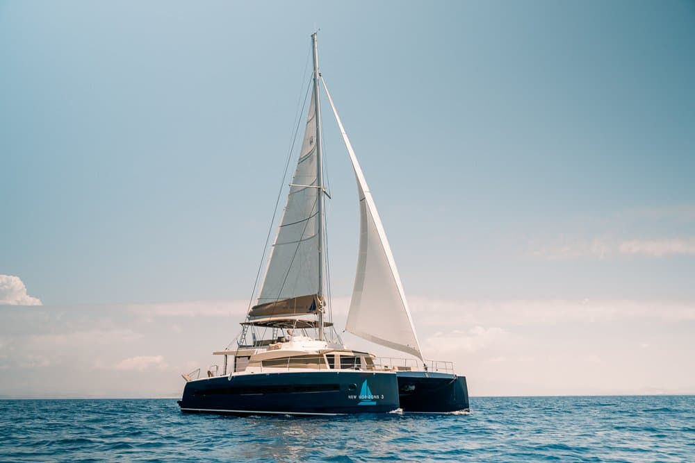 NEW HORIZONS 3 - ext | Drivas Yachts