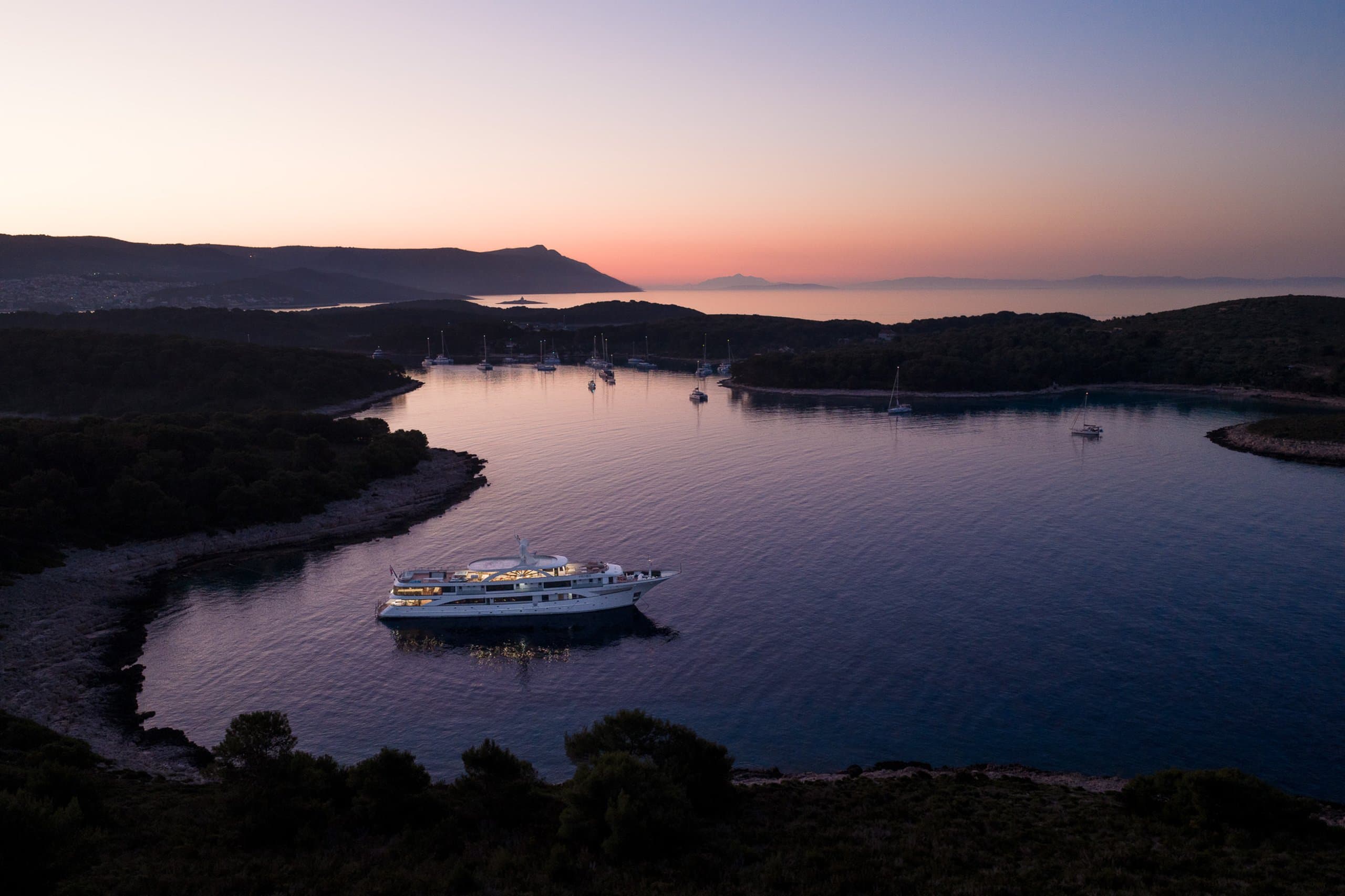 PREMIER | Drivas Yachts