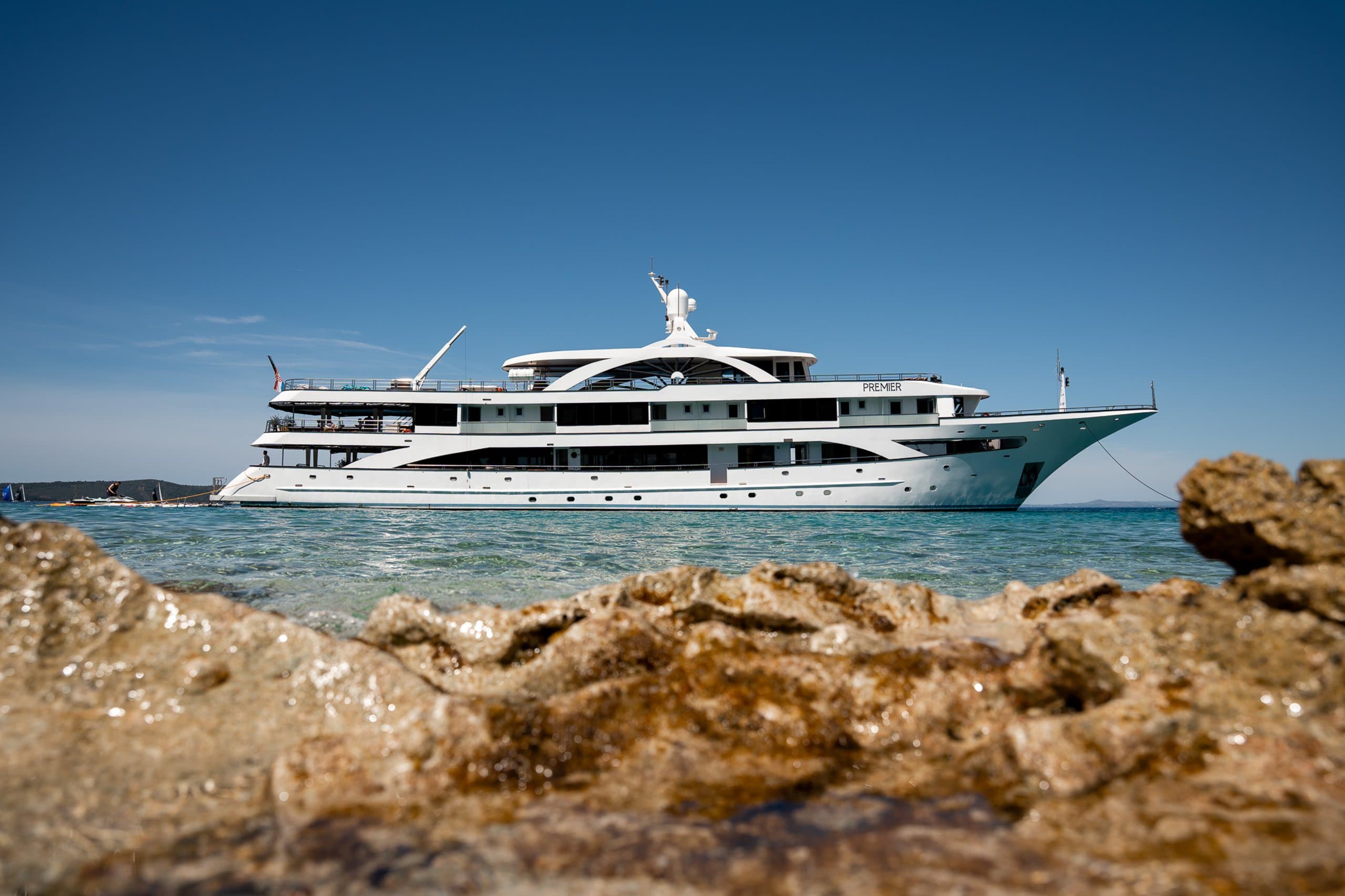 PREMIER | Drivas Yachts