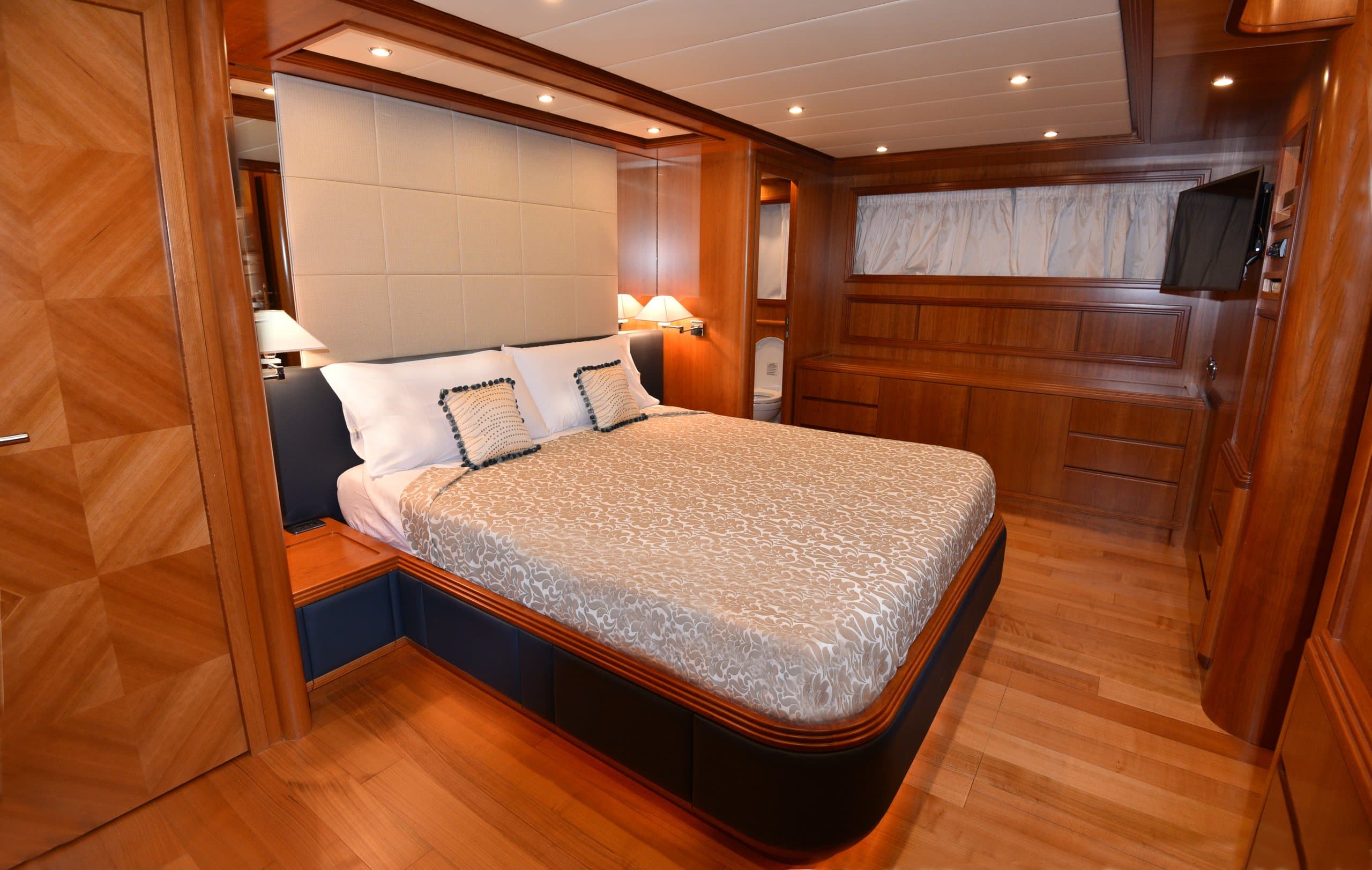 ARMA VII | Drivas Yachts