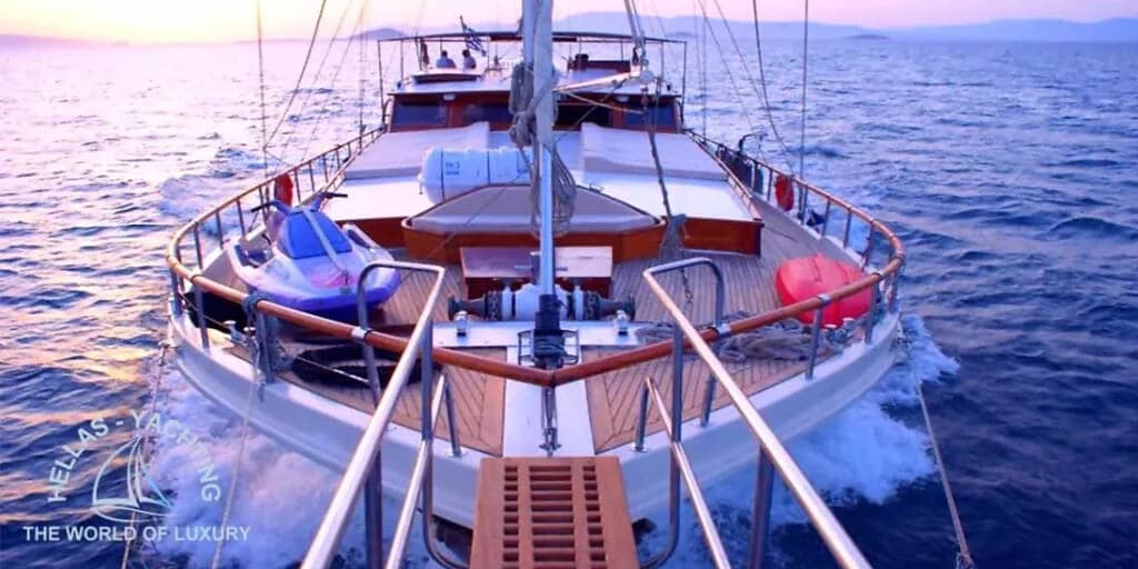 Sailing yacht ERATO 28m by Custom — photo 4