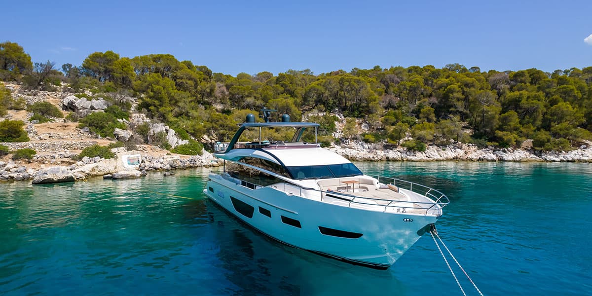 VISTA - ext | Drivas Yachts