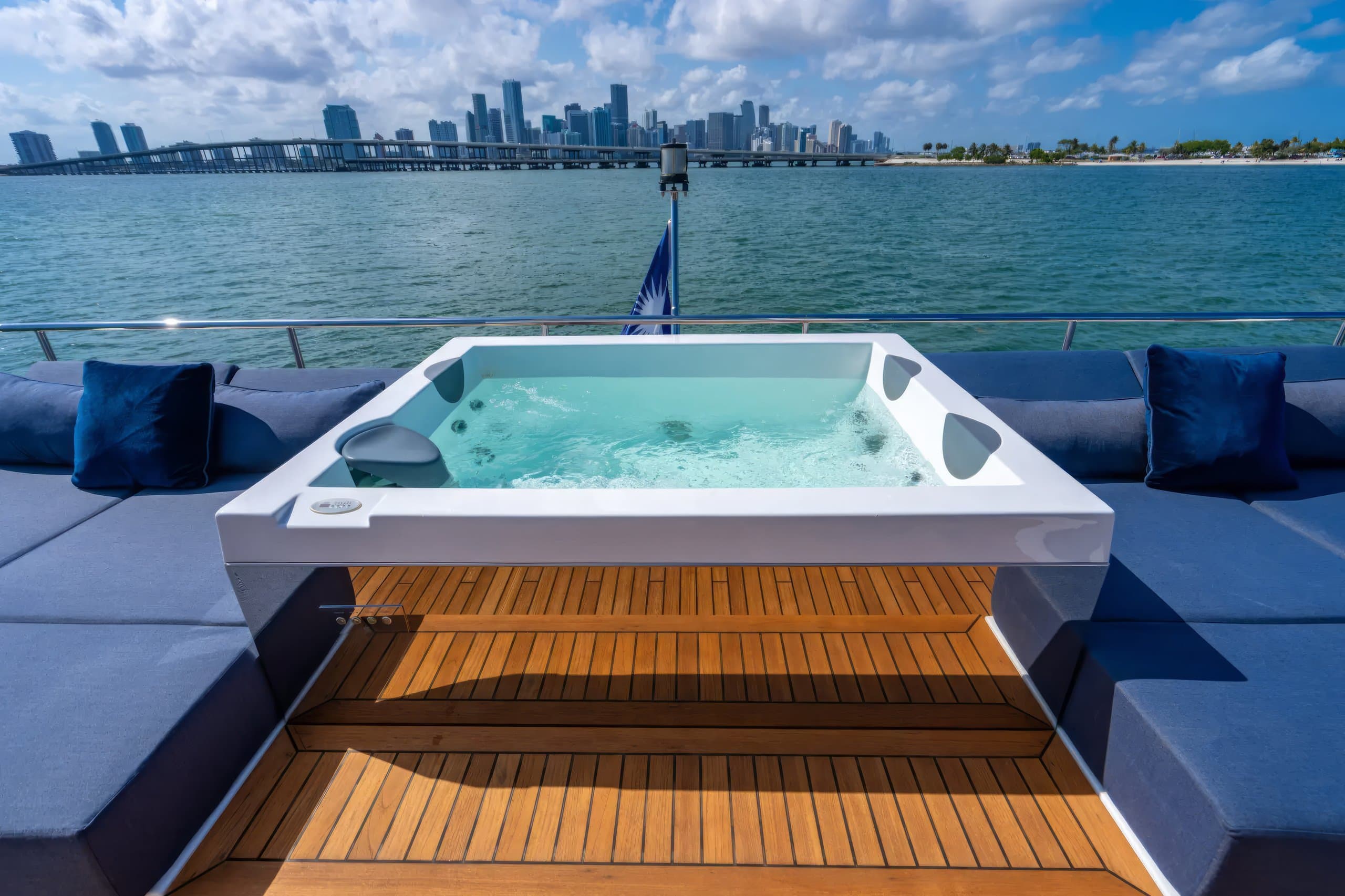 CARPE DIEM | Drivas Yachts
