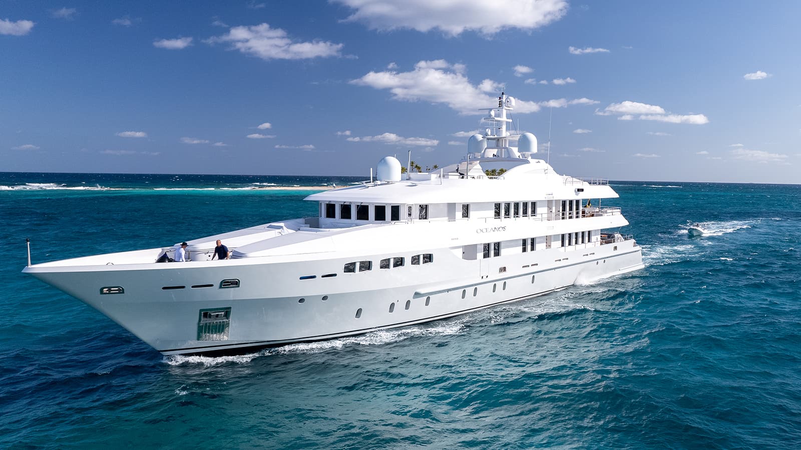 OCEANOS - ext port | Drivas Yachts