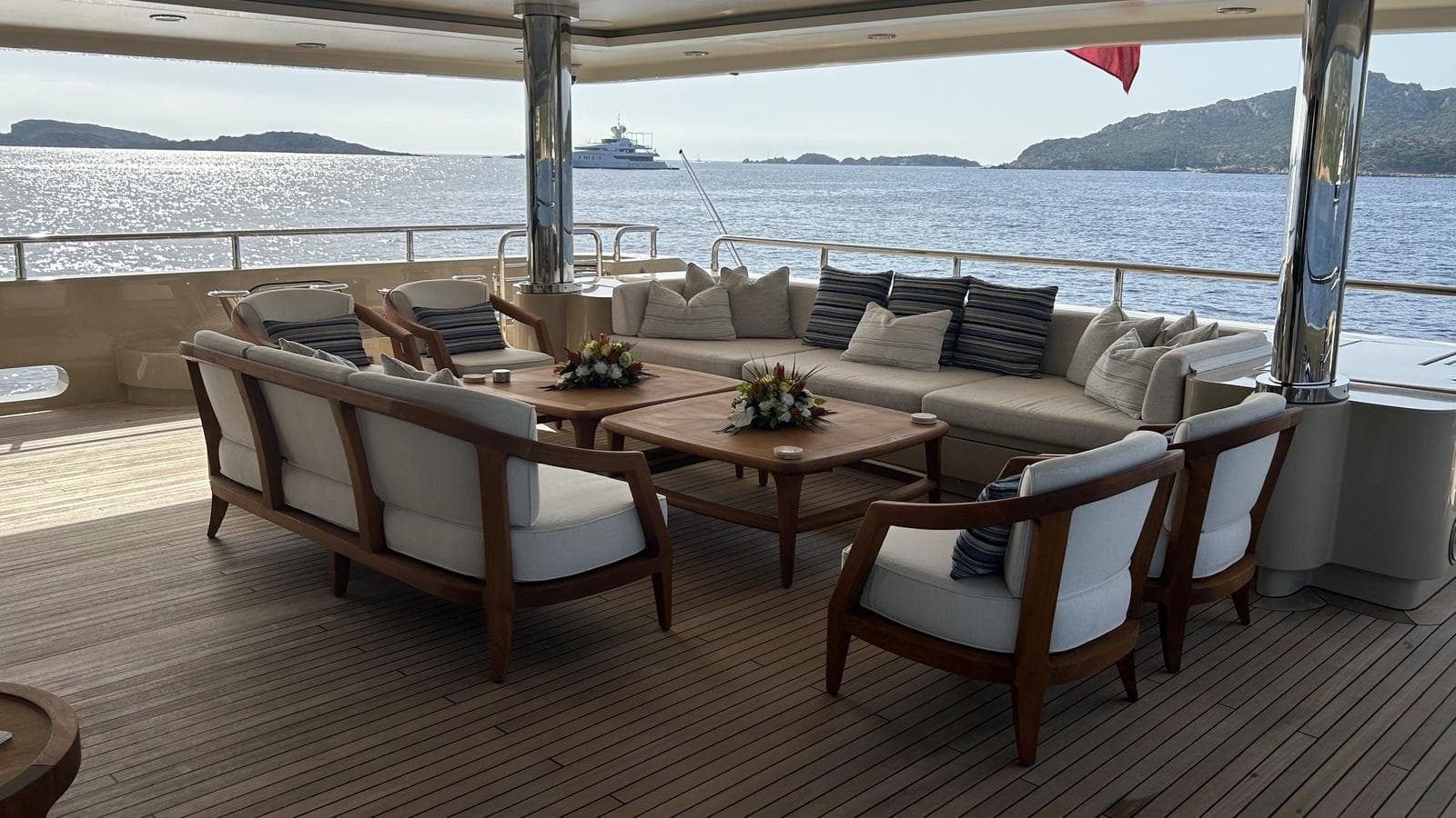 ELENI 60 - deck aft | Drivas Yachts