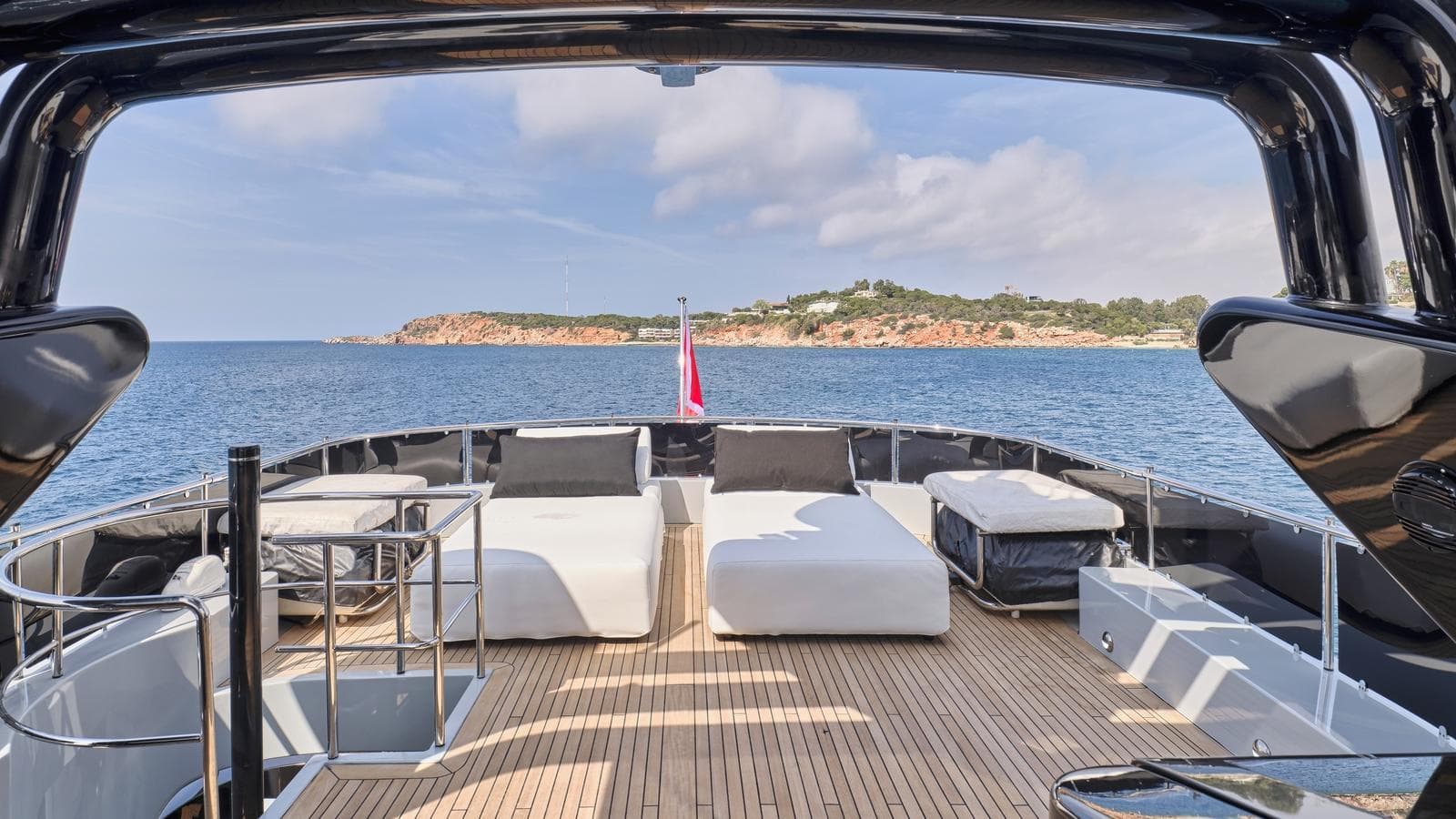 ABILITY - deck aft | Drivas Yachts