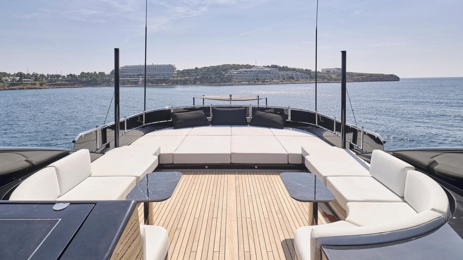 ABILITY - deck aft | Drivas Yachts