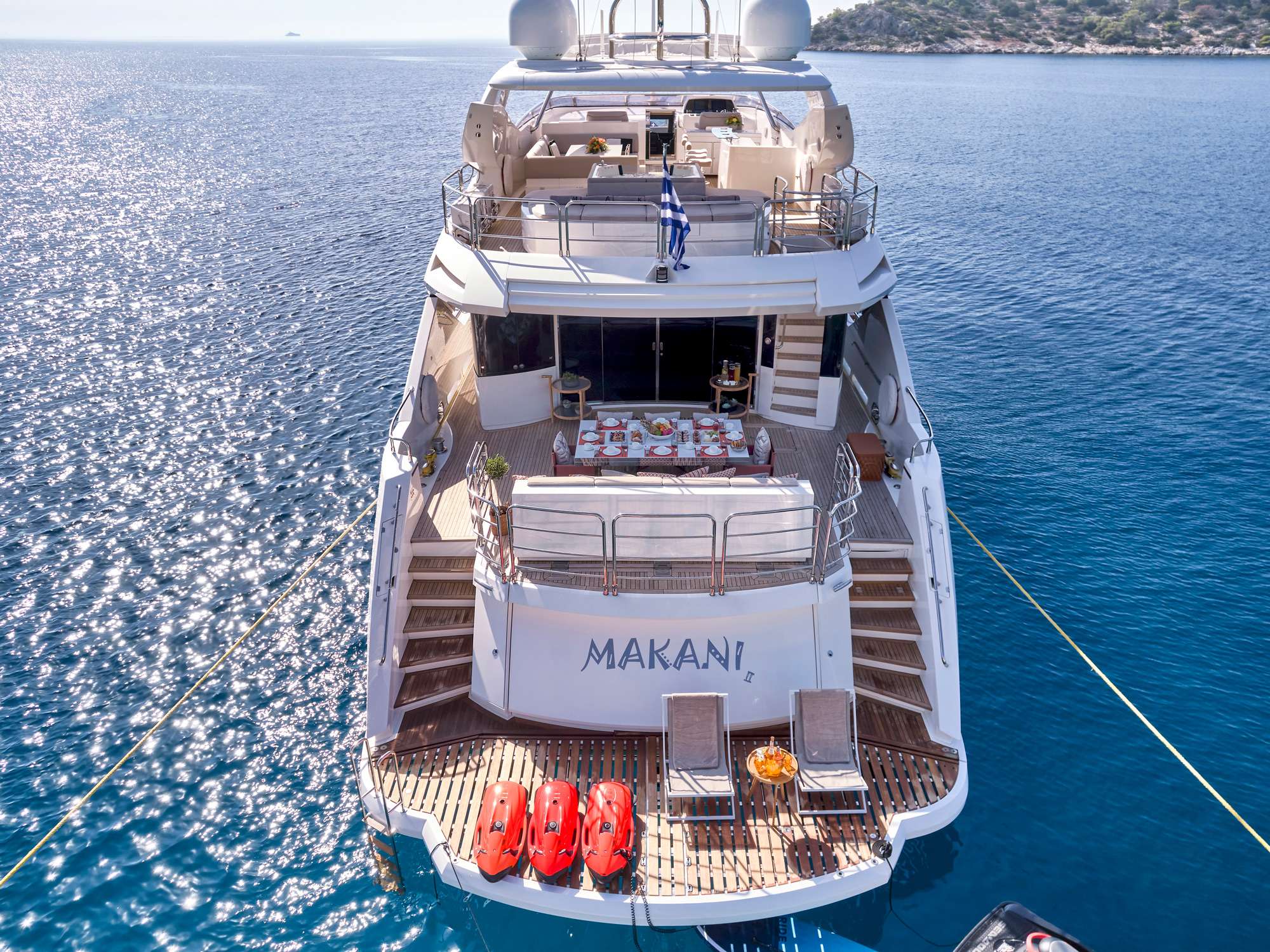 MAKANI II - ext stbd | Drivas Yachts