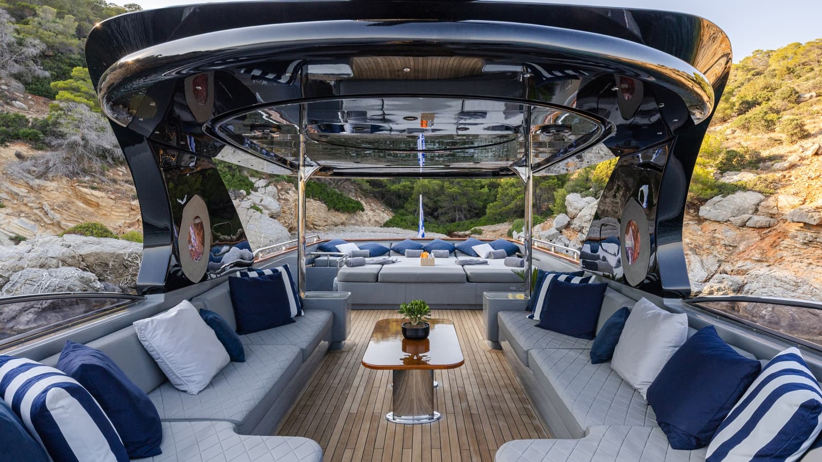 GREY WOLF - deck aft | Drivas Yachts