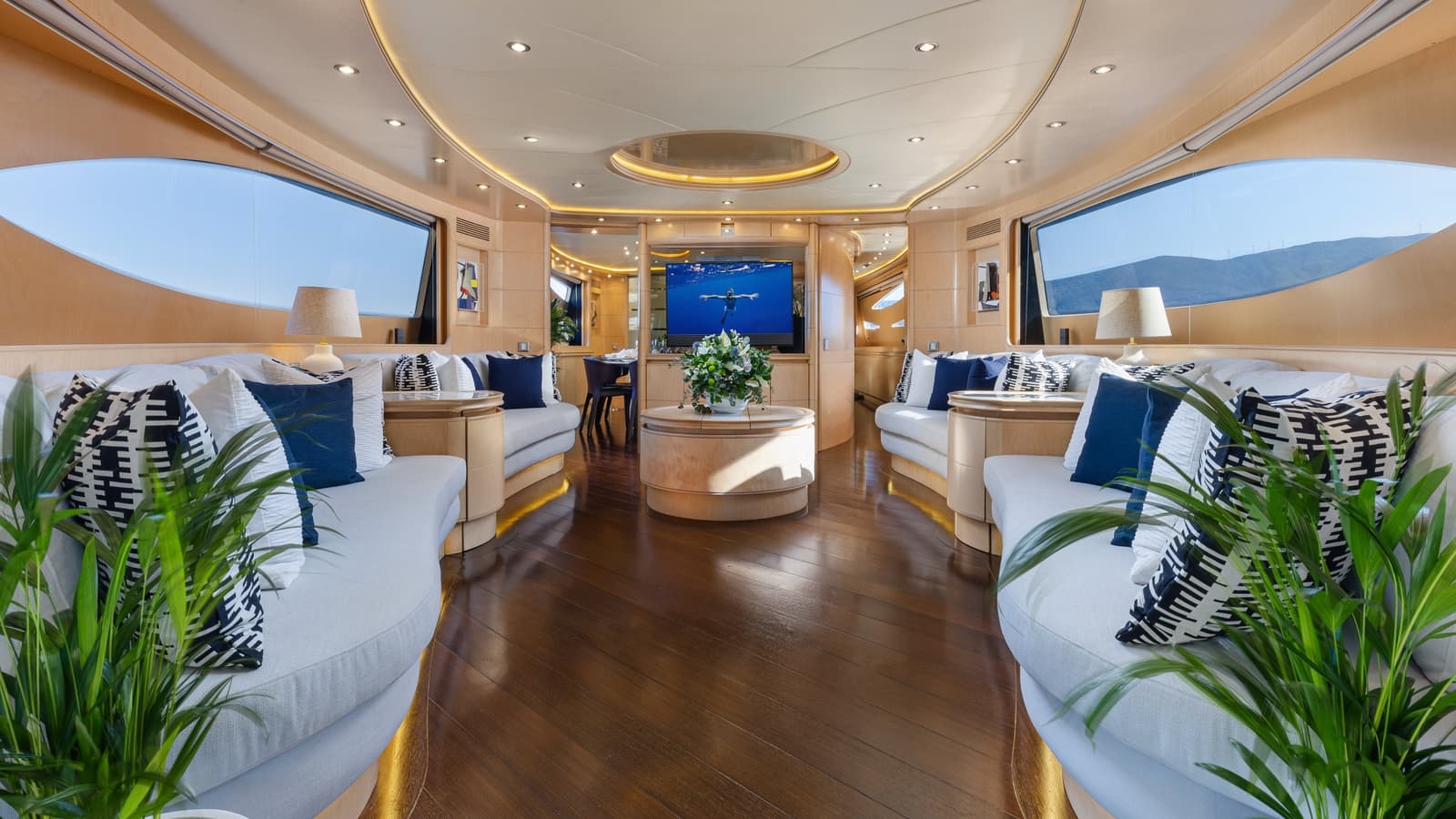 GREY WOLF - saloon upper | Drivas Yachts