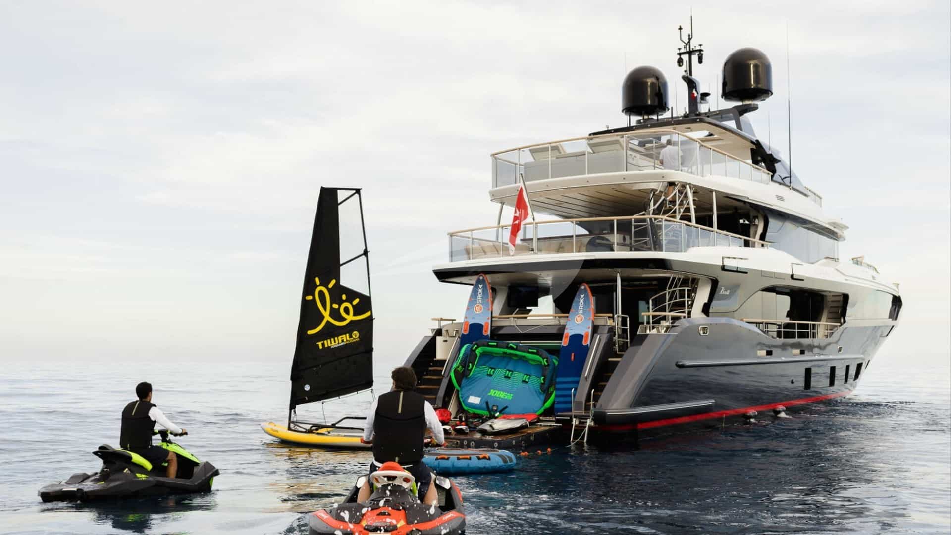 ADVA - ext stern | Drivas Yachts