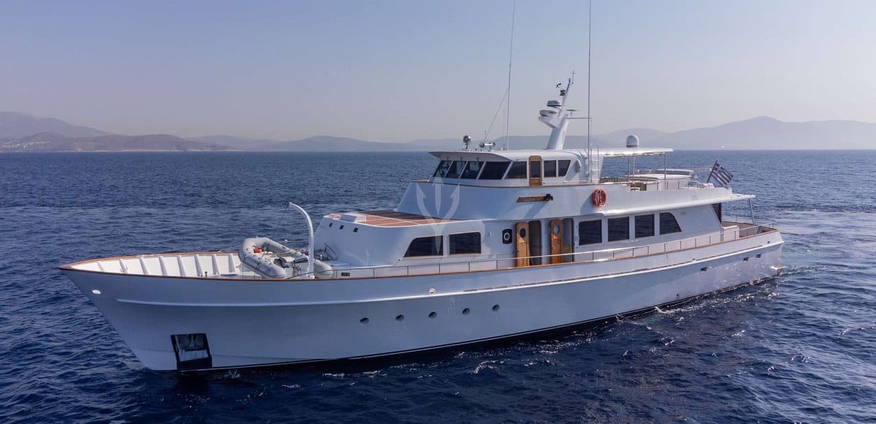 TAKA - ext stbd | Drivas Yachts