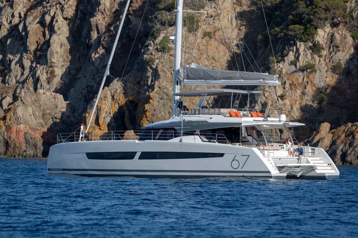 ISOLA - ext stbd | Drivas Yachts