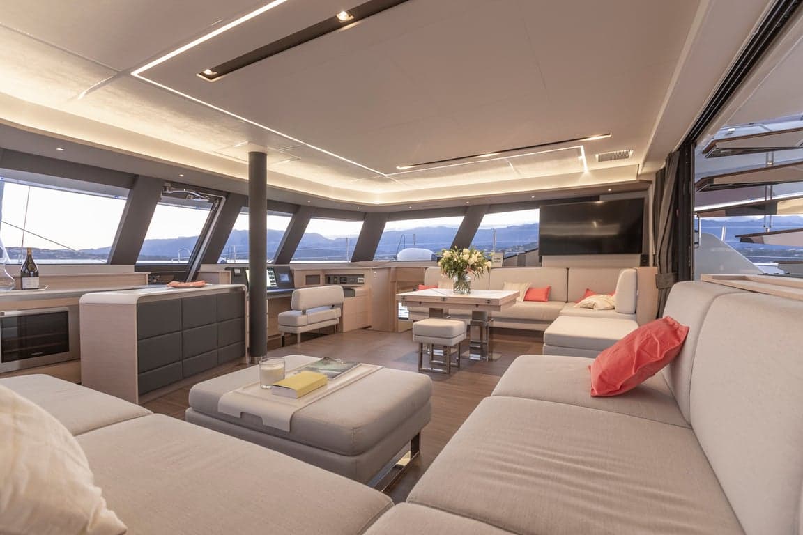 ISOLA - saloon | Drivas Yachts