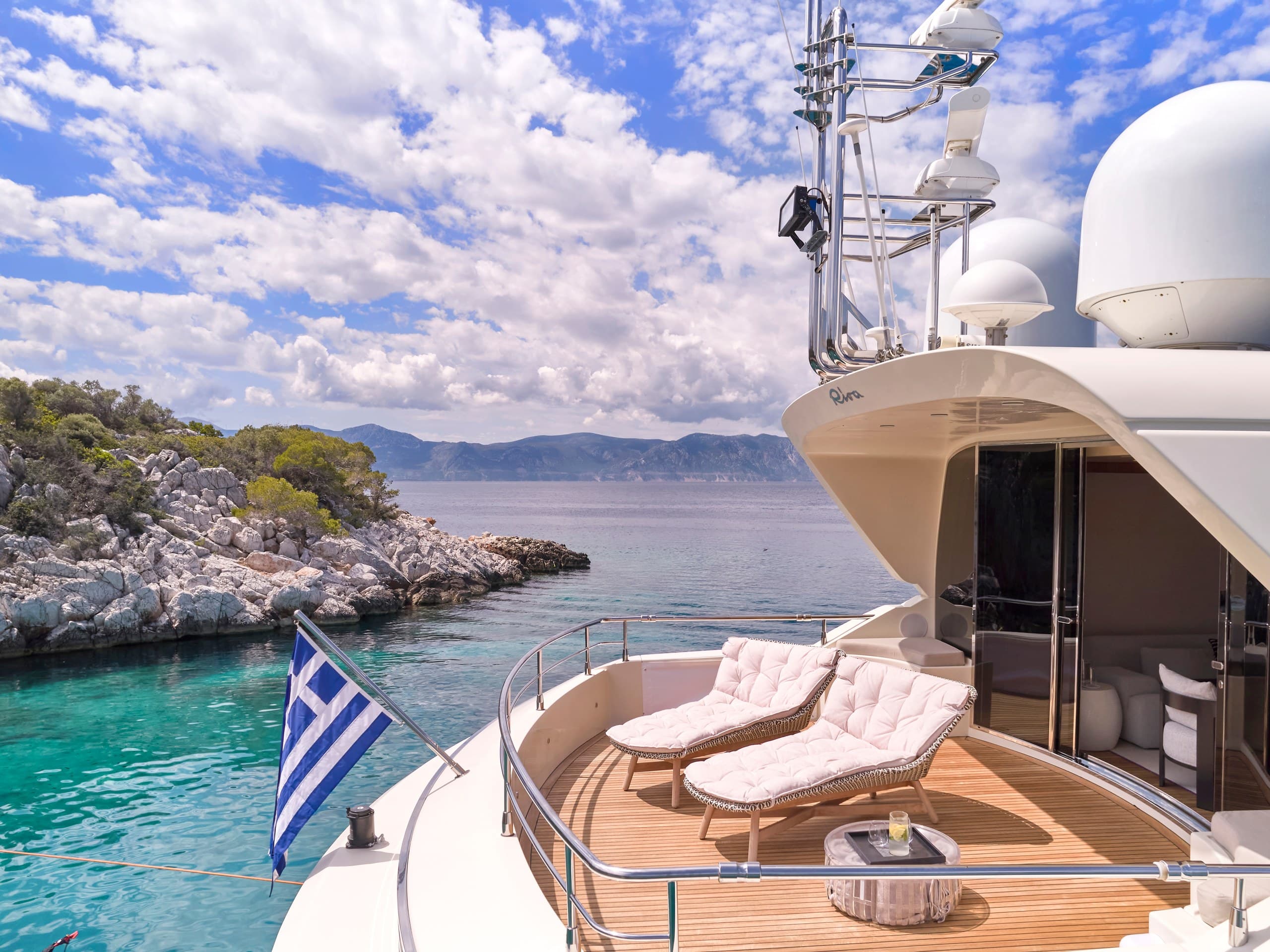 BEYOND - deck aft | Drivas Yachts