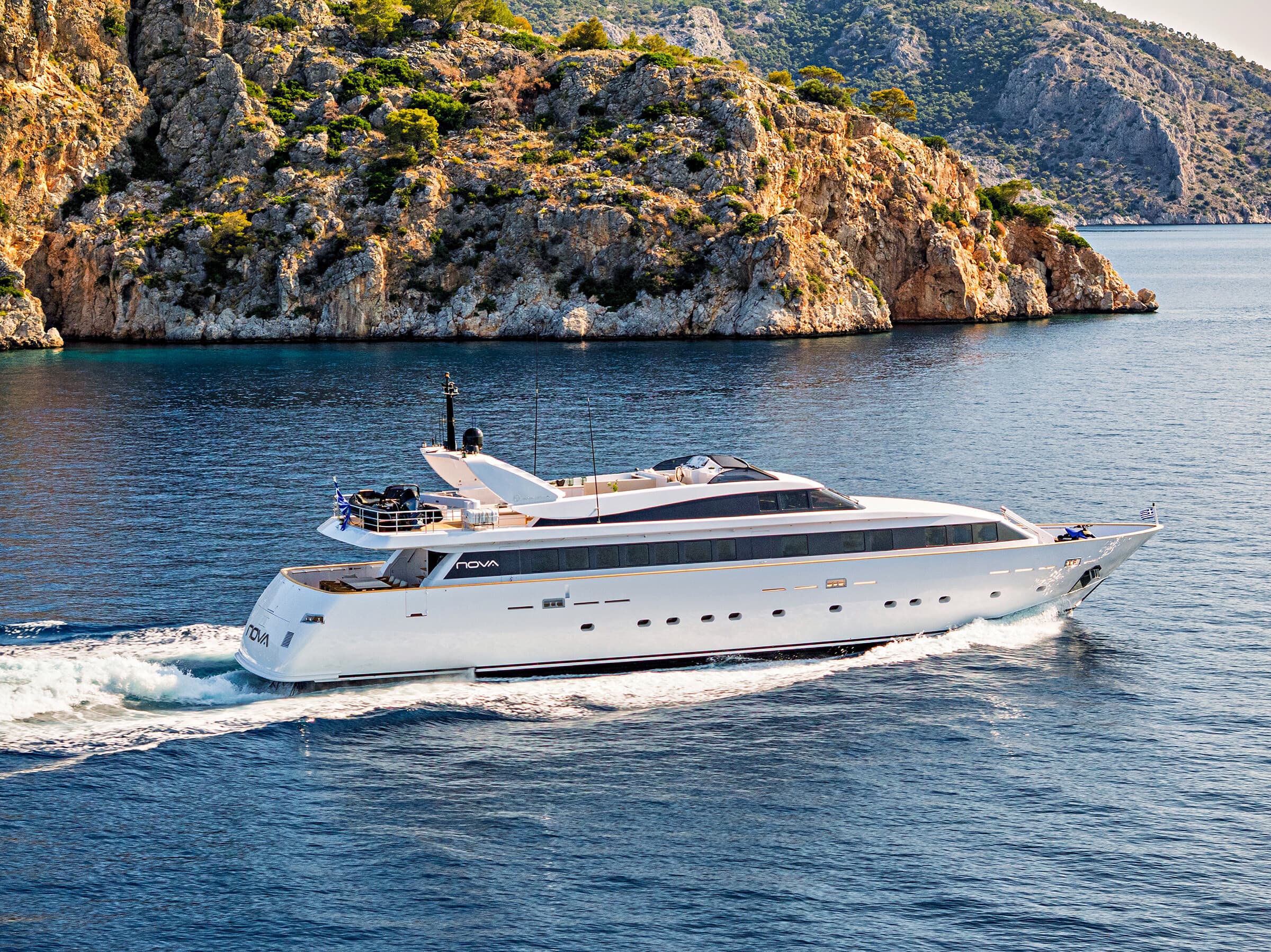 NOVA - ext running | Drivas Yachts