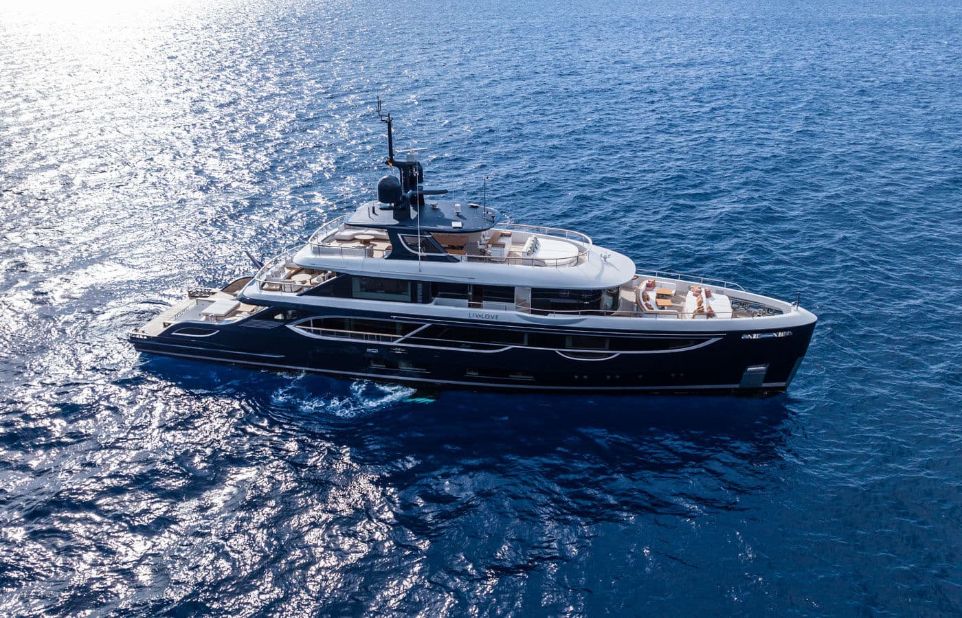 LIV LOVE (YET) - aerial | Drivas Yachts