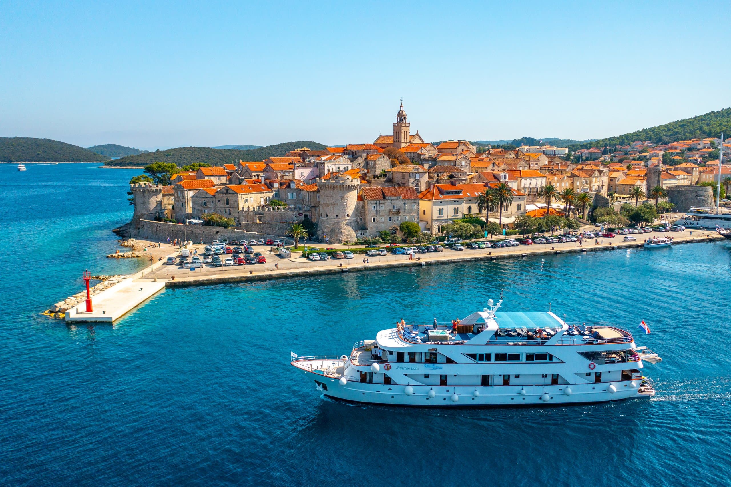 CAPTAIN BOTA | Drivas Yachts