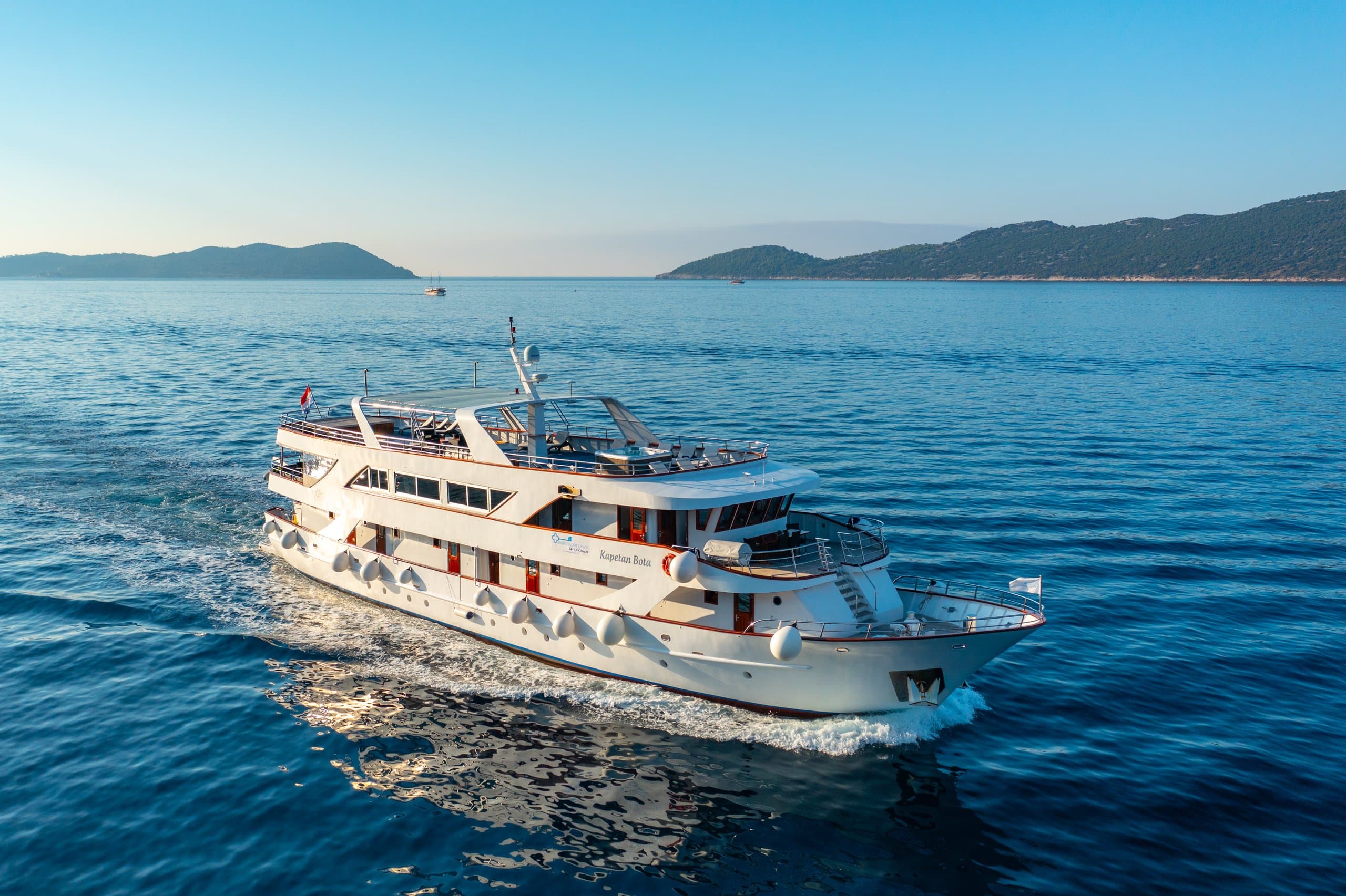 CAPTAIN BOTA | Drivas Yachts