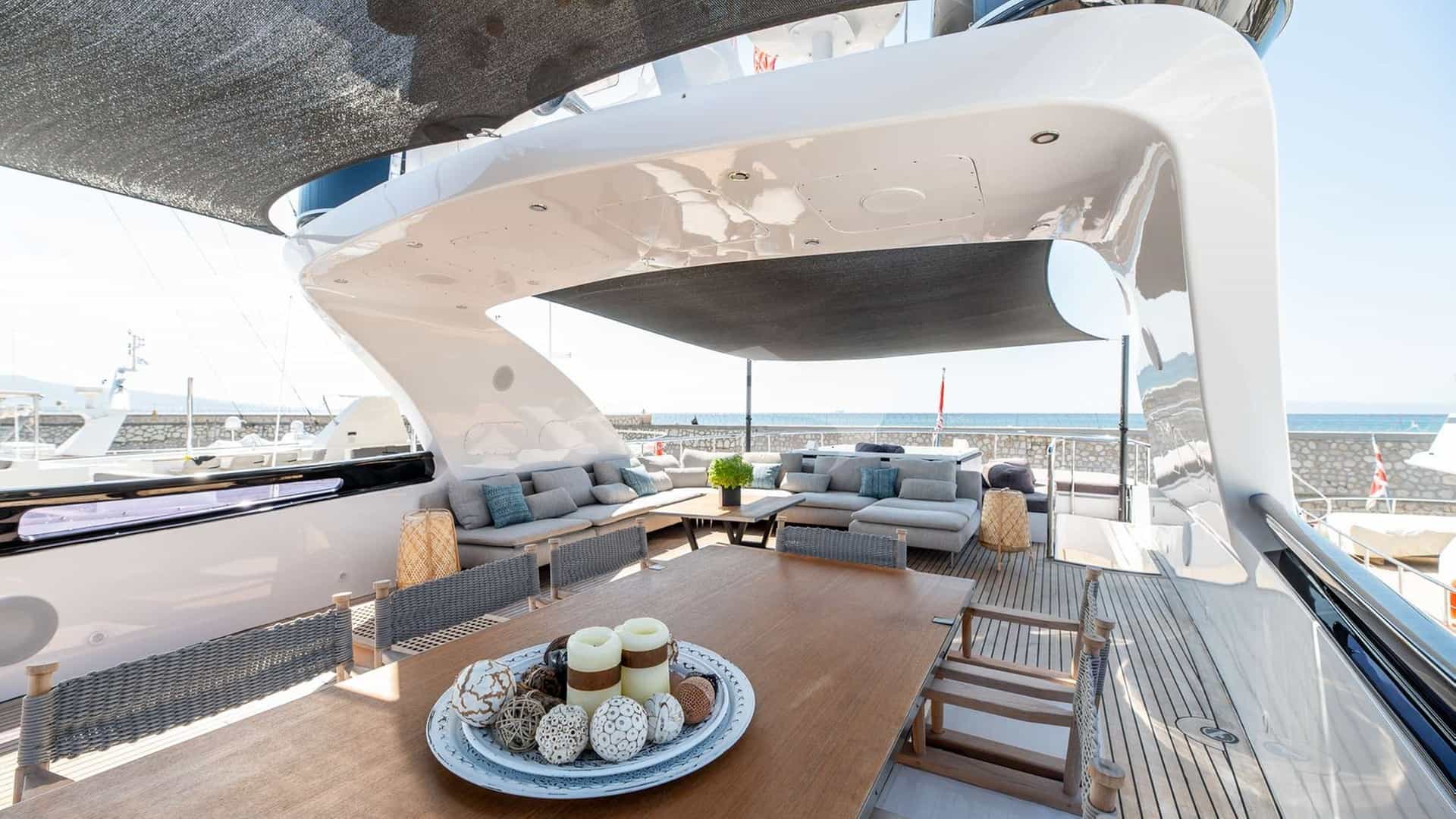 LIVA - deck fly | Drivas Yachts