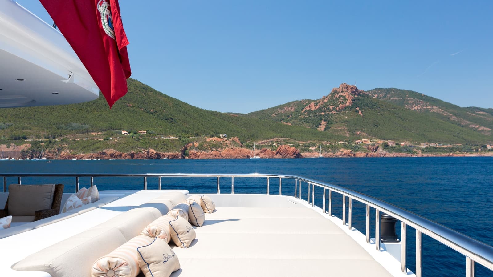 LUCKY LADY - sun deck | Drivas Yachts